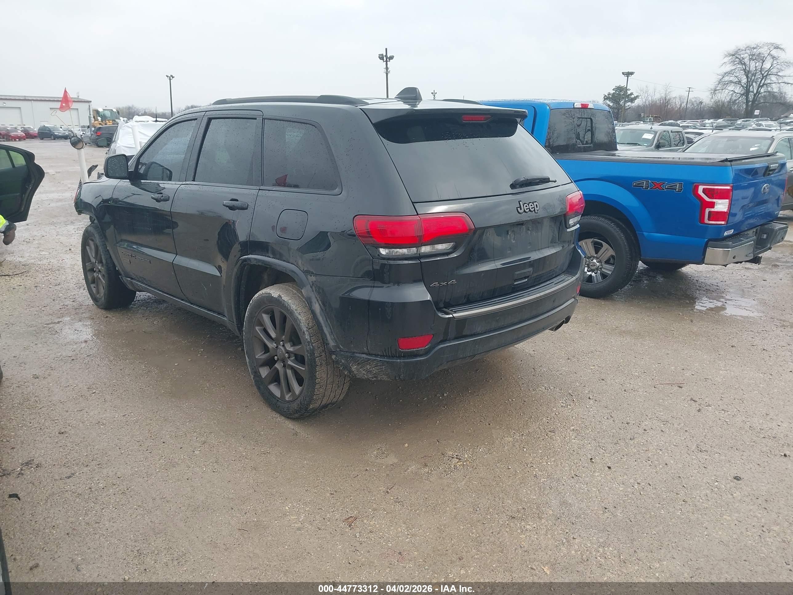 JEEP GRAND image 3