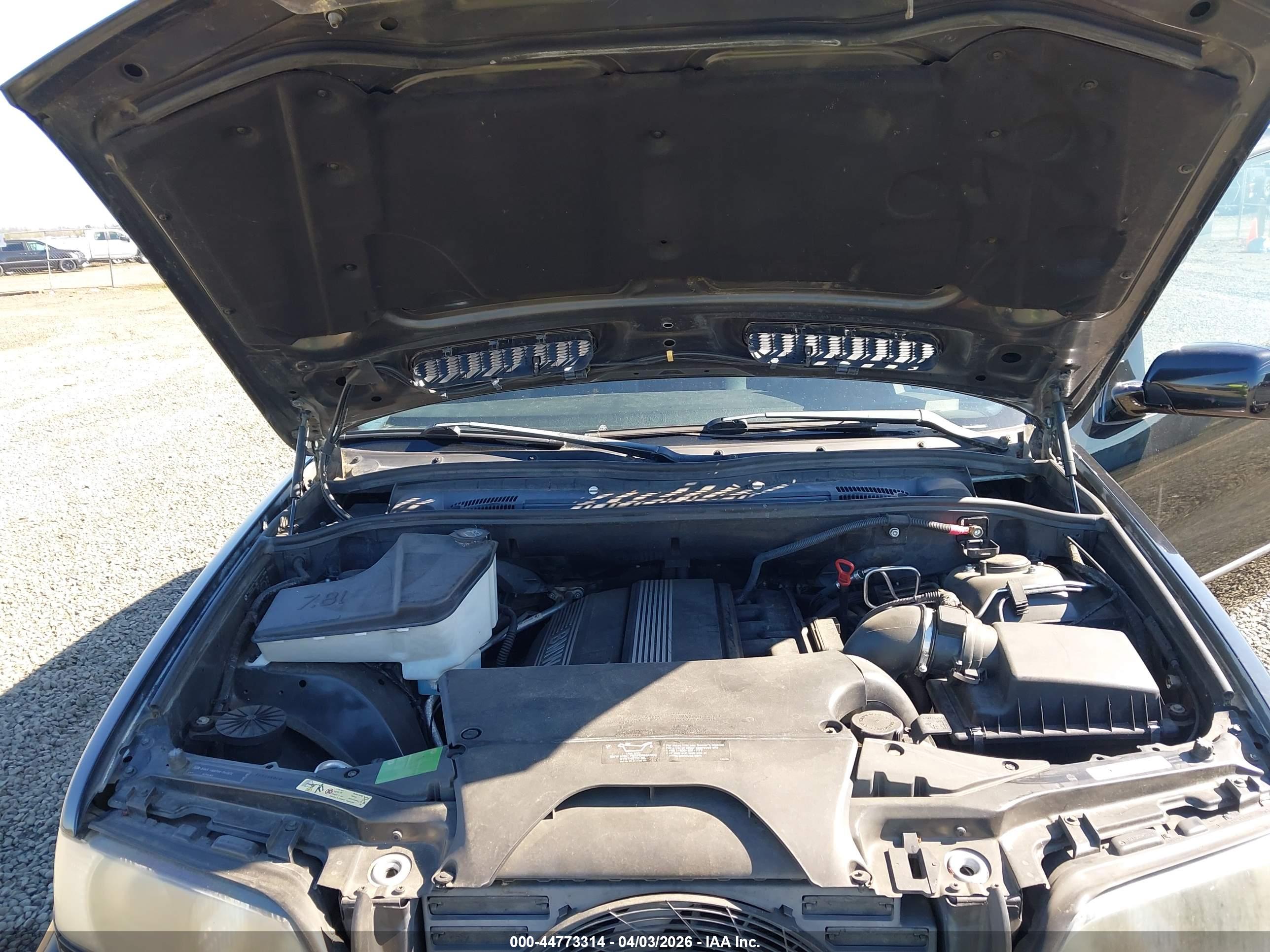 BMW X5 image 10