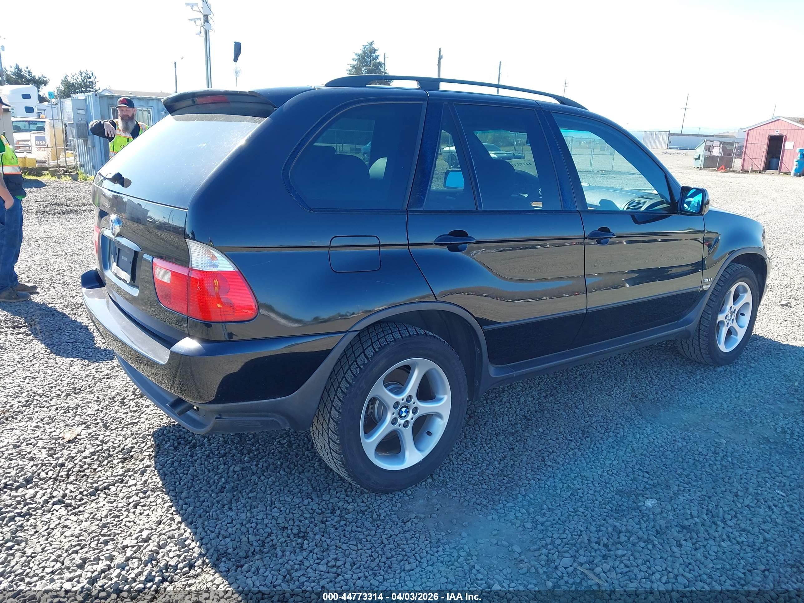 BMW X5 image 4