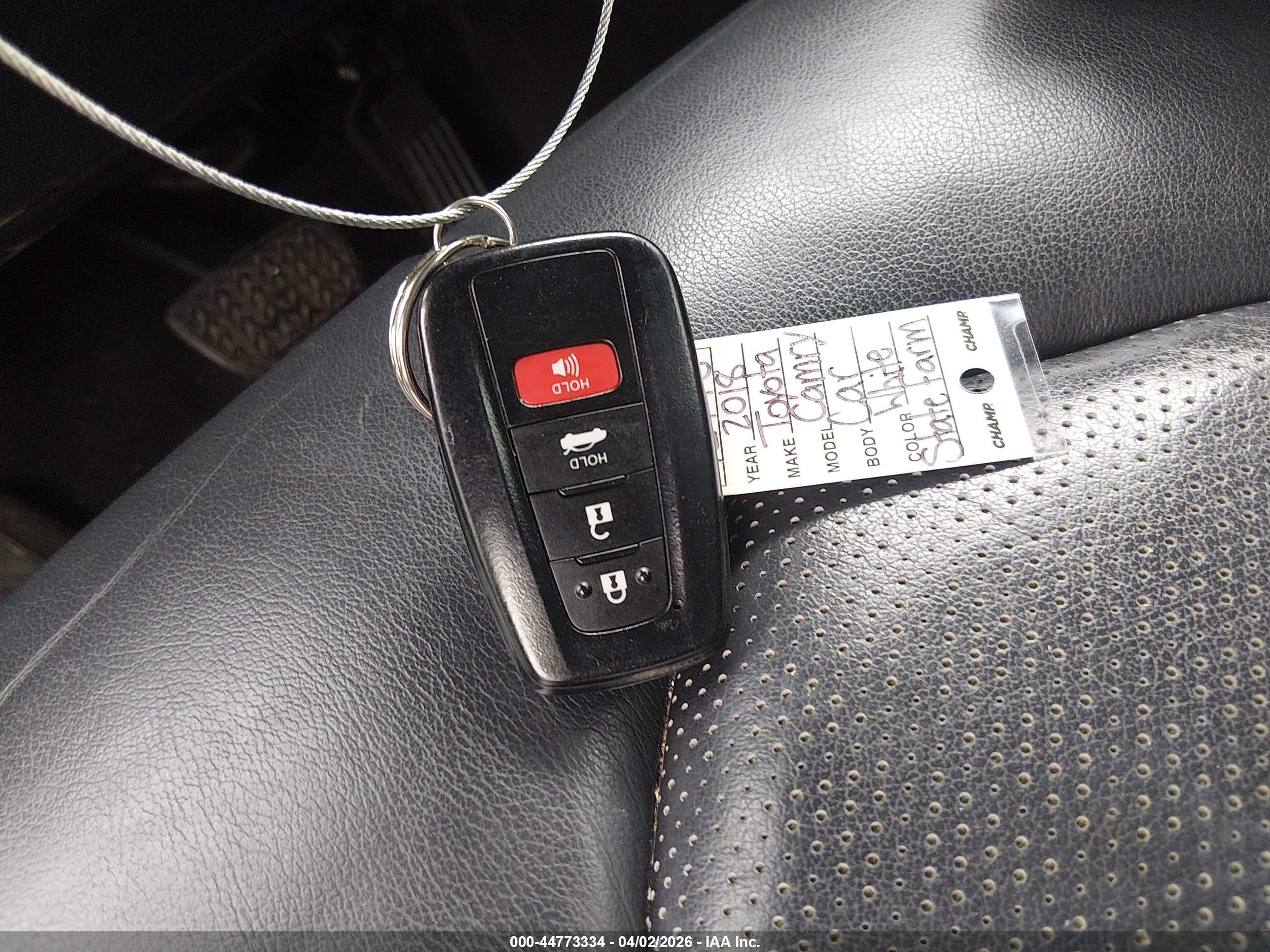 TOYOTA CAMRY image 11