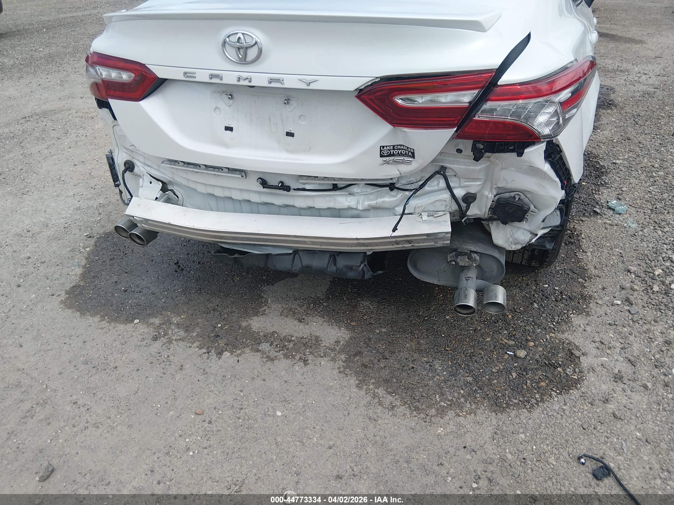 TOYOTA CAMRY image 6