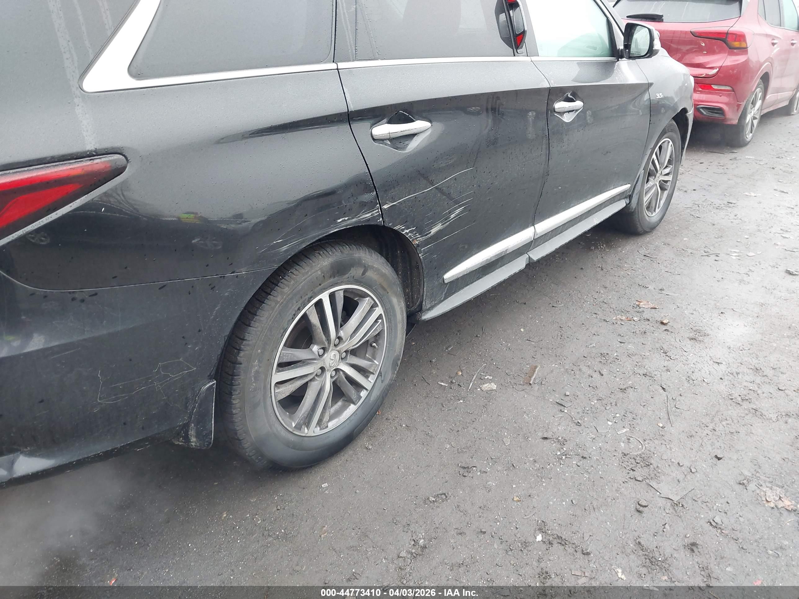INFINITI QX60 image 6