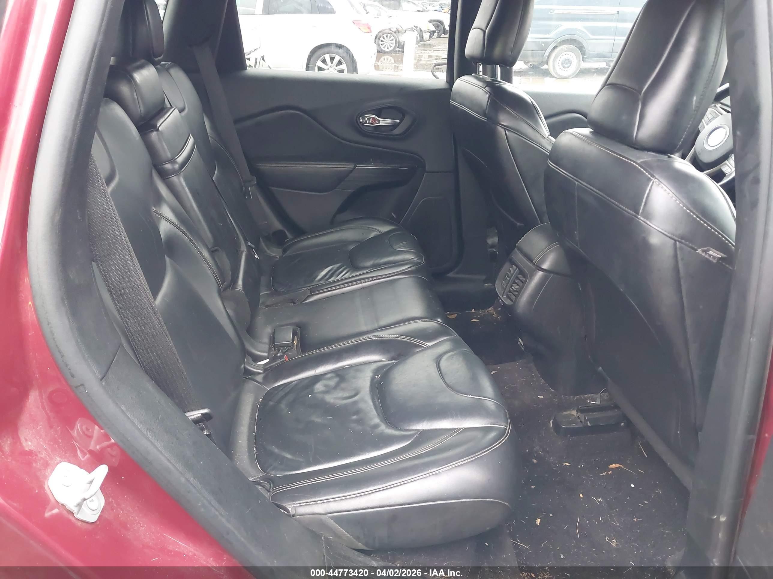 JEEP CHEROKEE image 8