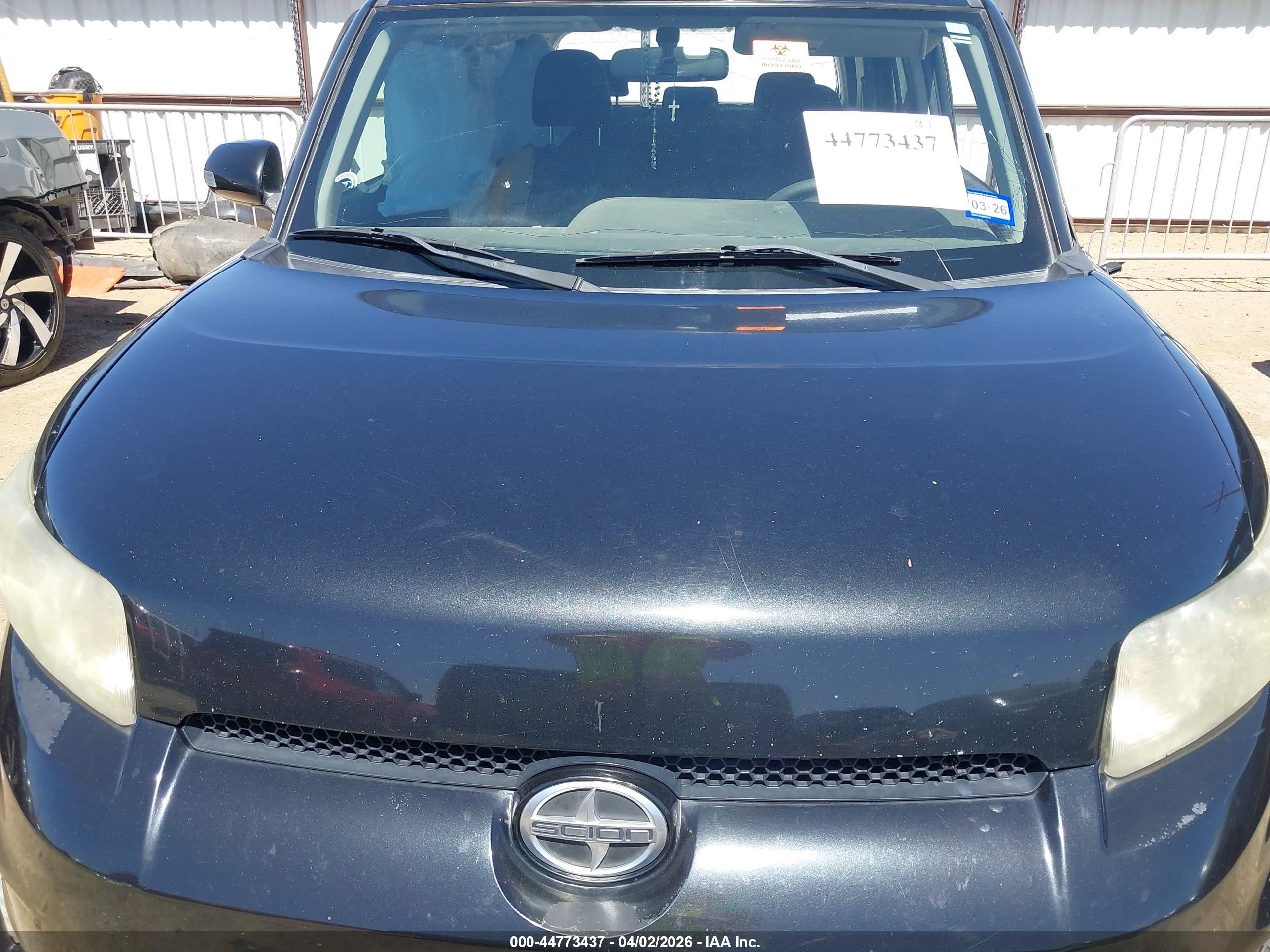 SCION XB image 10