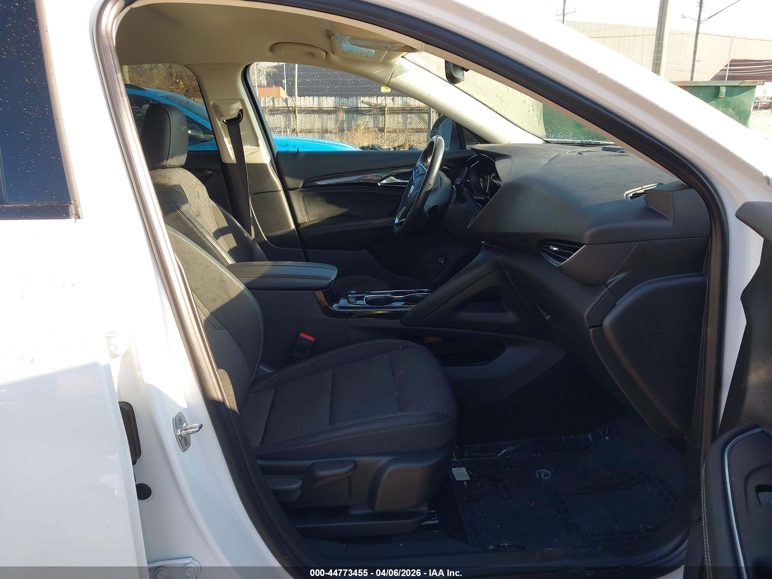 BUICK ENVISION image 5
