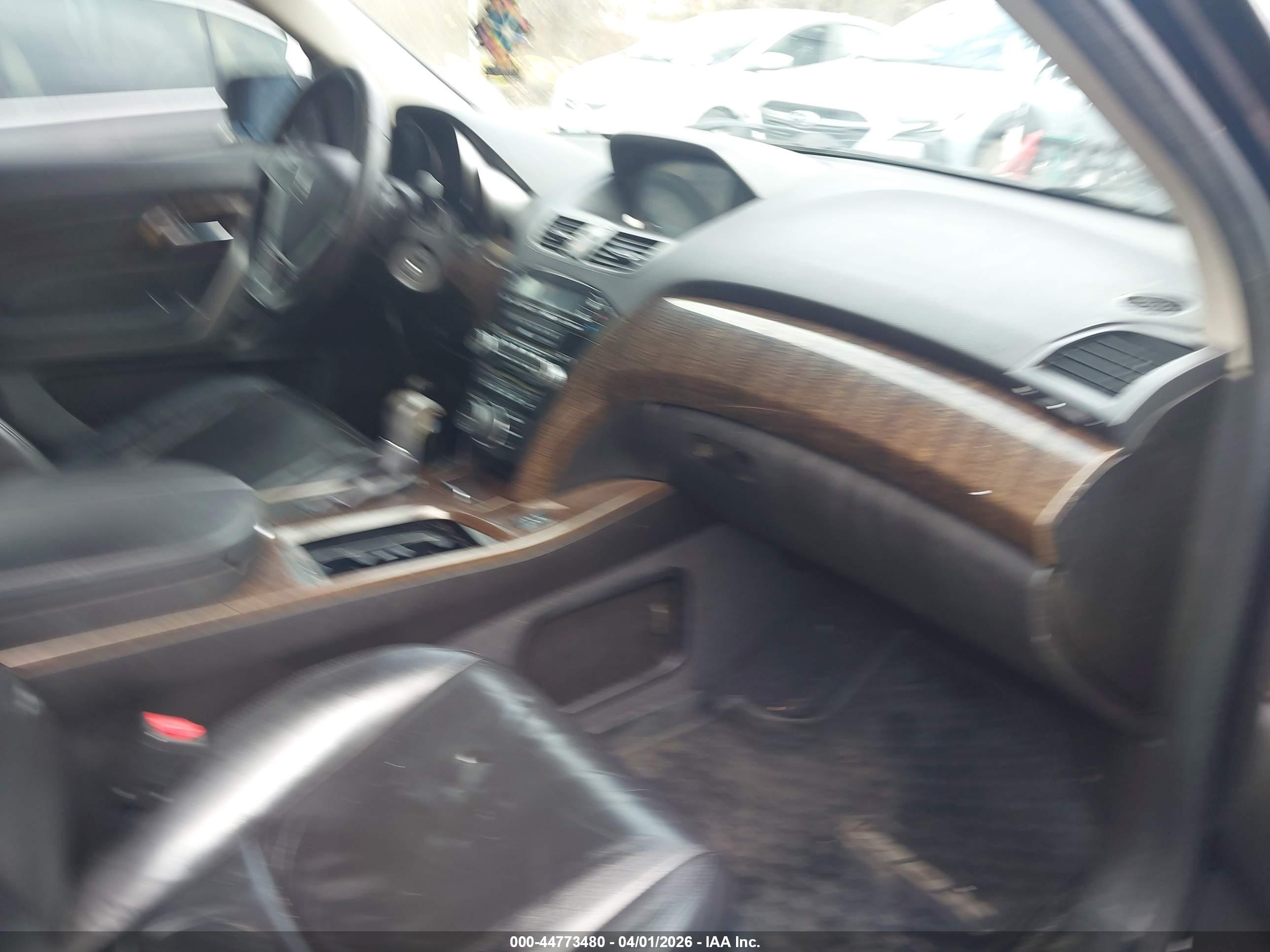 ACURA MDX image 5