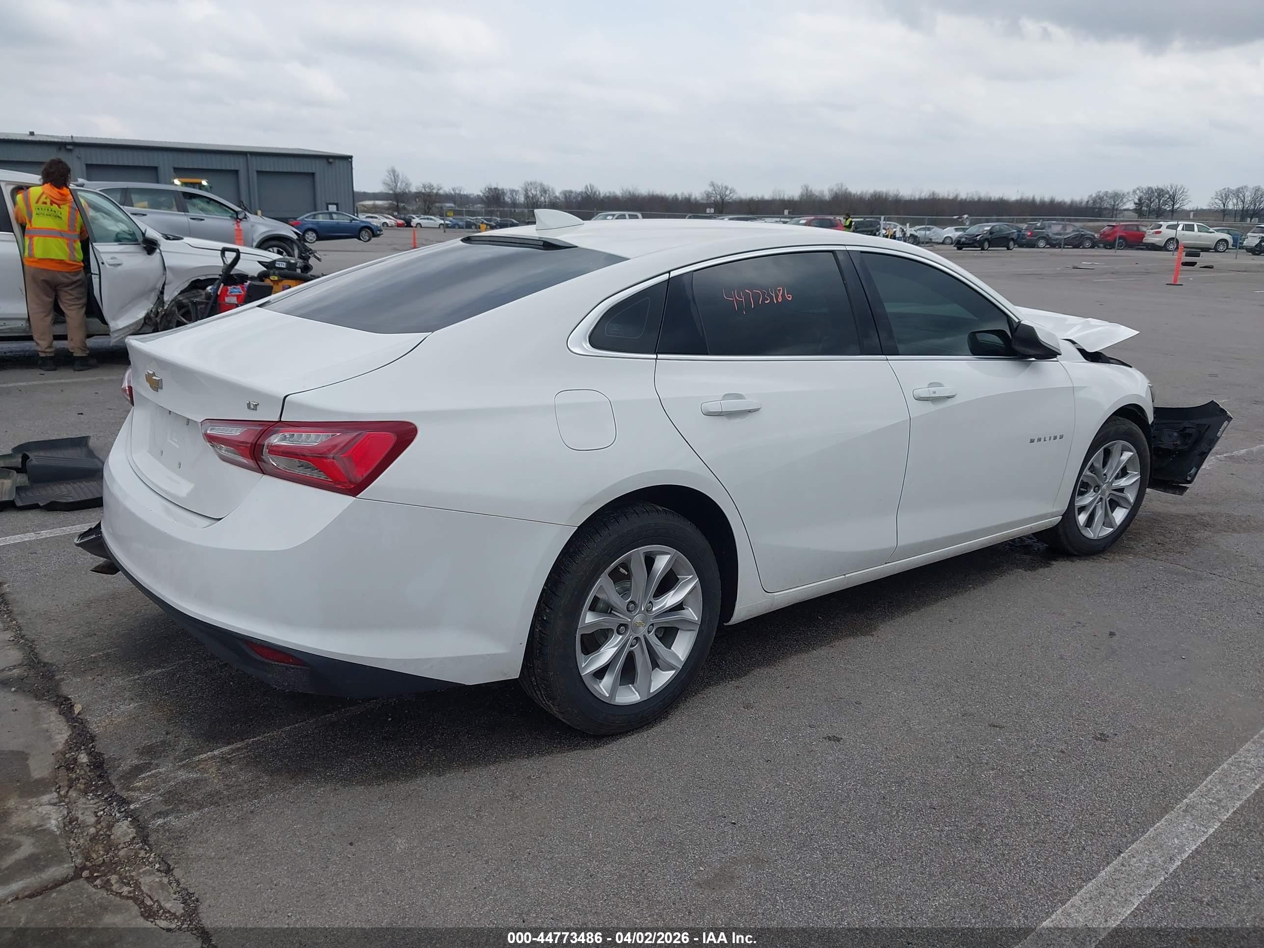 CHEVROLET MALIBU image 4