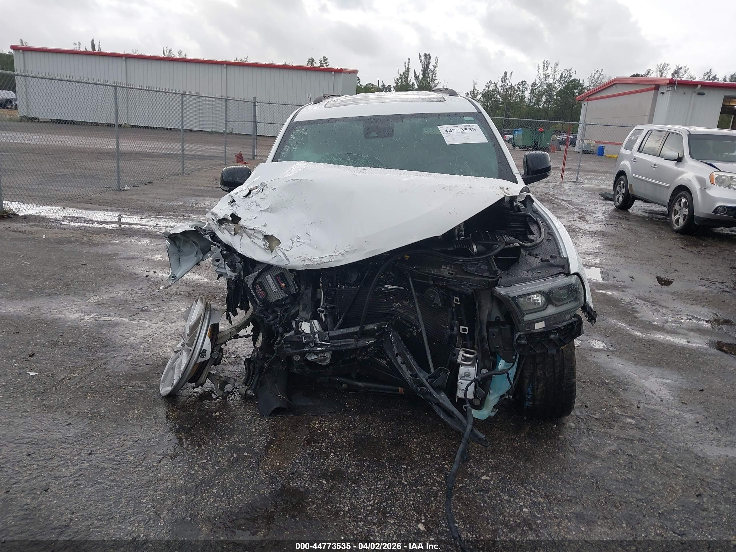 DODGE DURANGO image 6