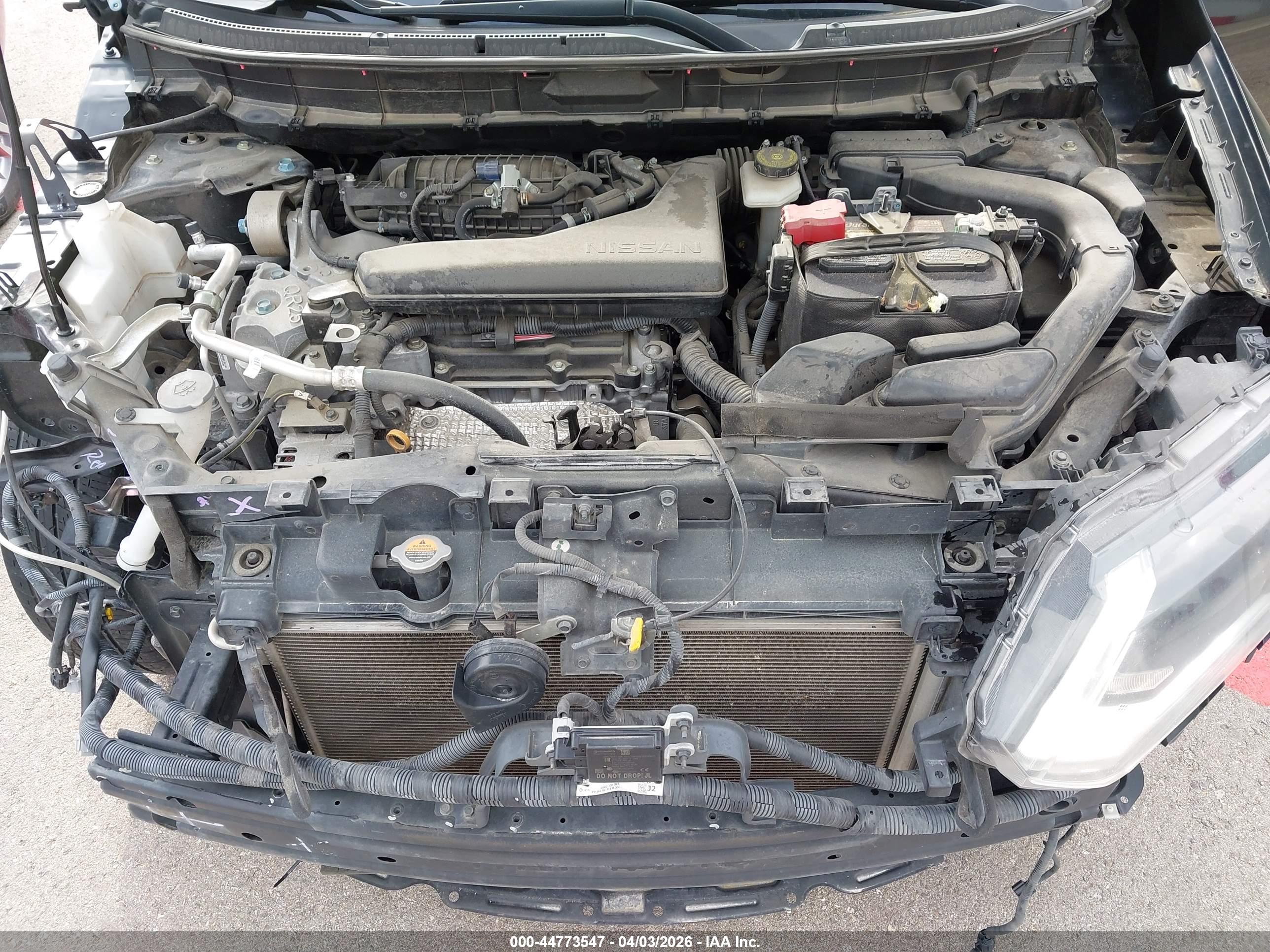 NISSAN ROGUE image 10