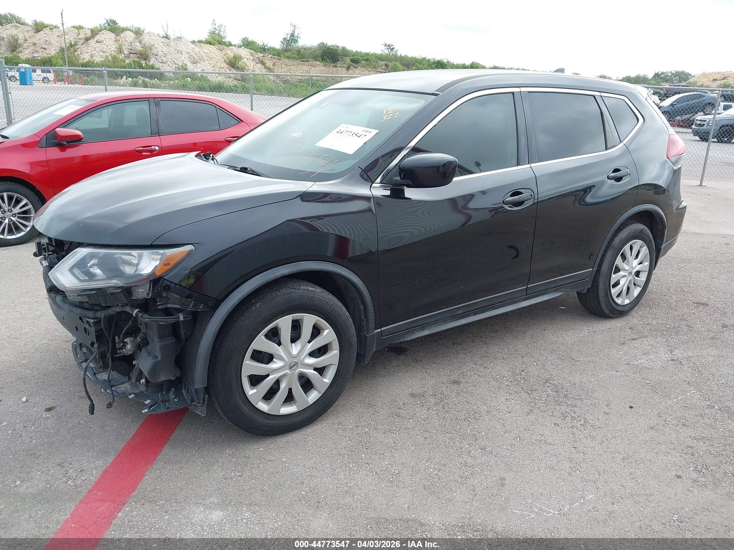 NISSAN ROGUE image 2