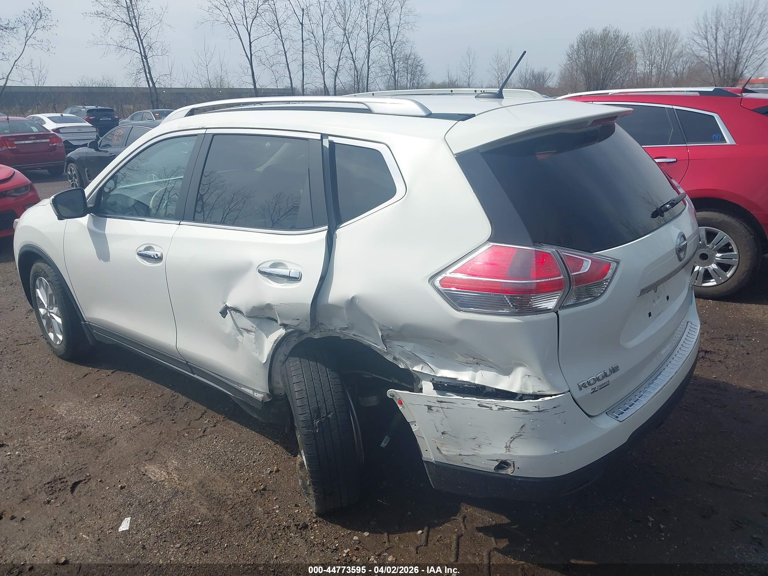 NISSAN ROGUE image 3