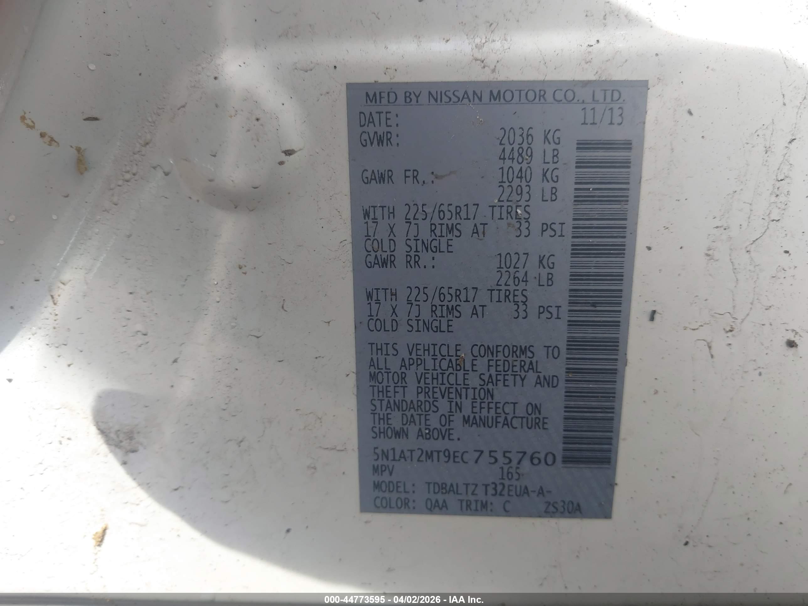 NISSAN ROGUE image 9