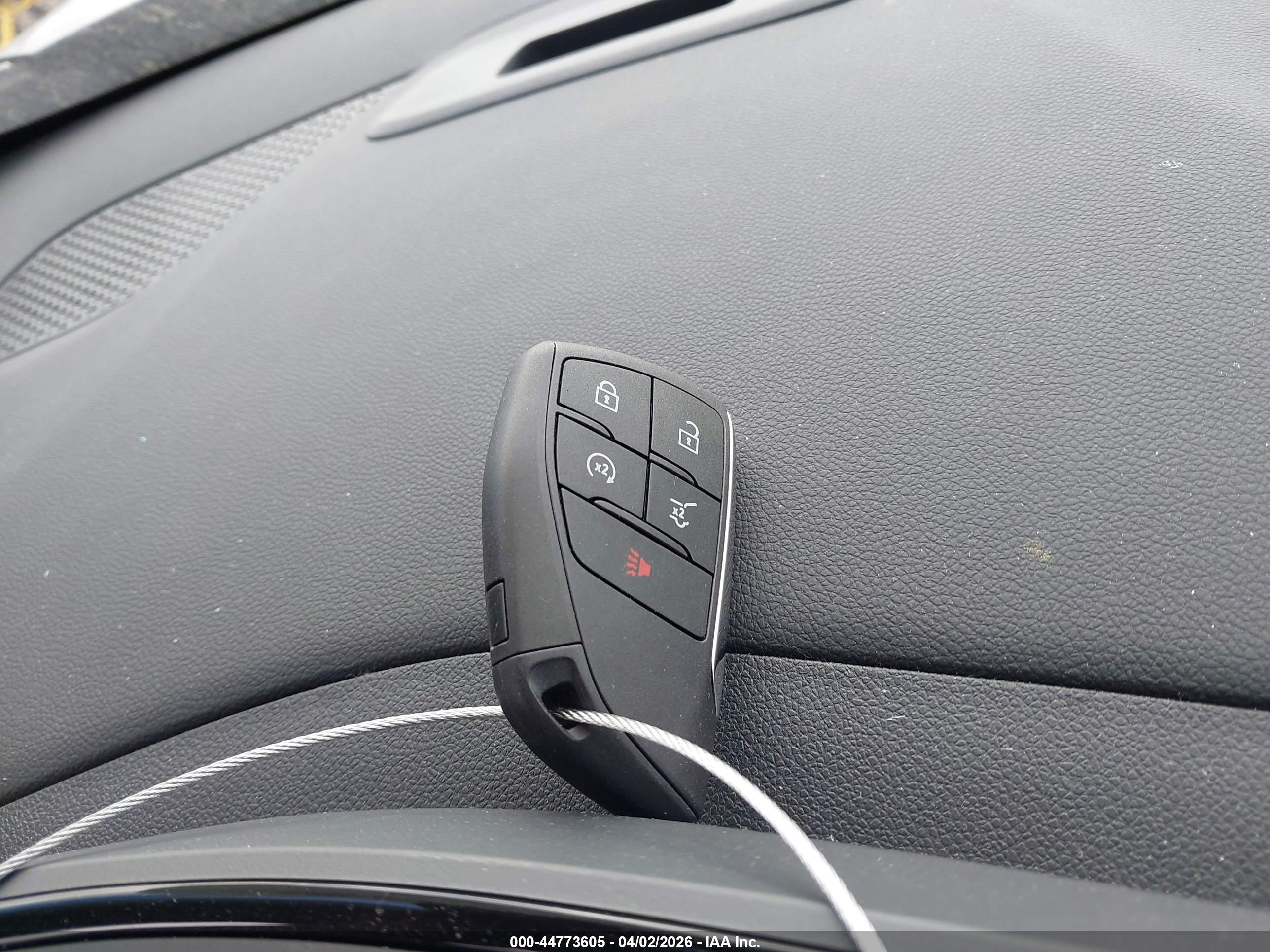 CHEVROLET EQUINOX image 11