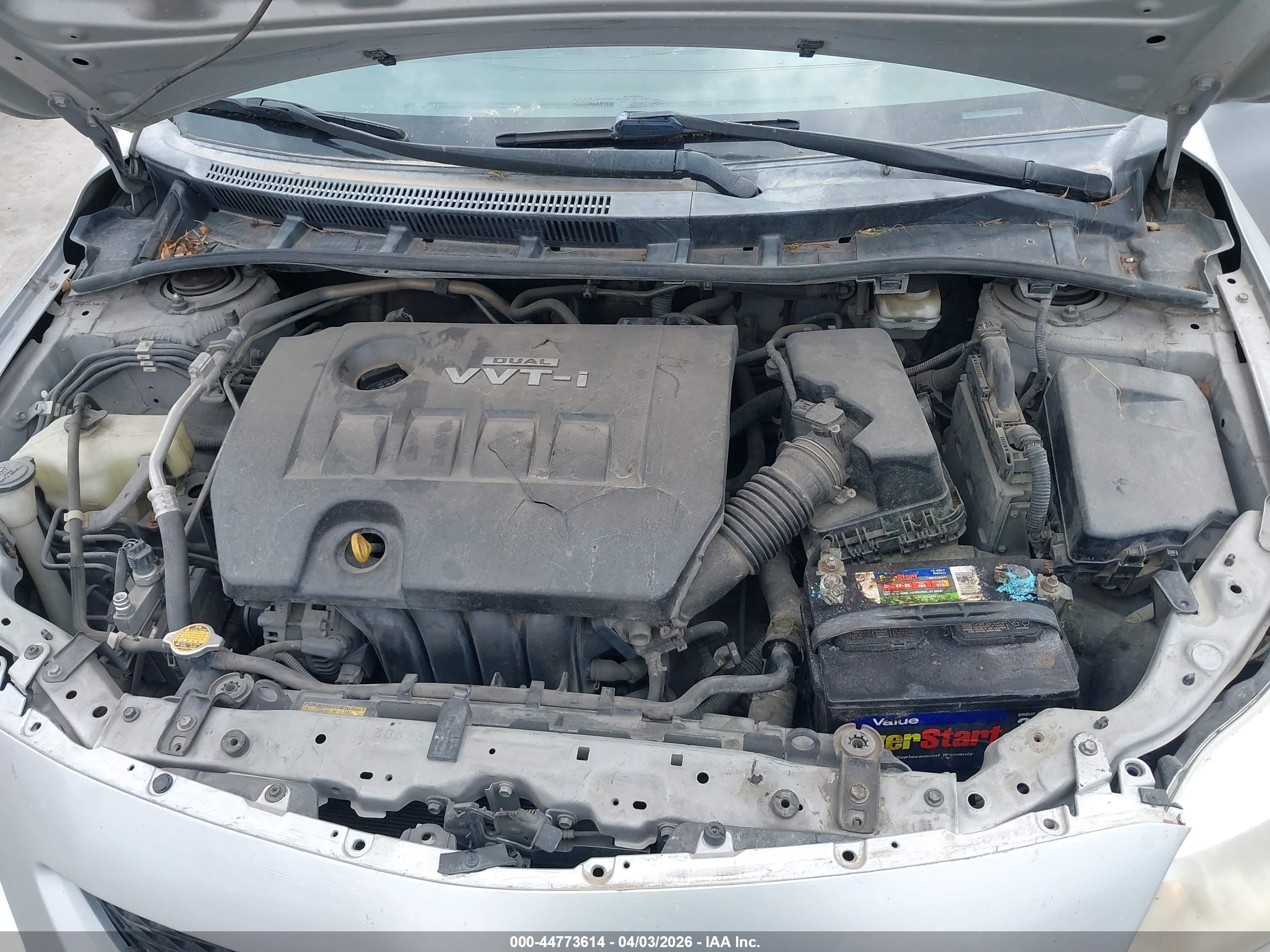 TOYOTA COROLLA image 10