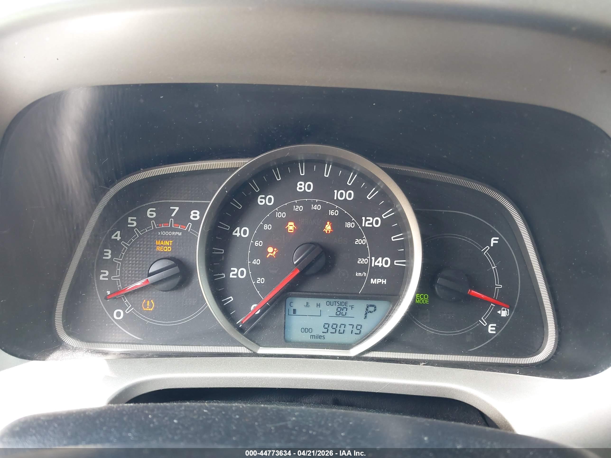 TOYOTA RAV4 image 7