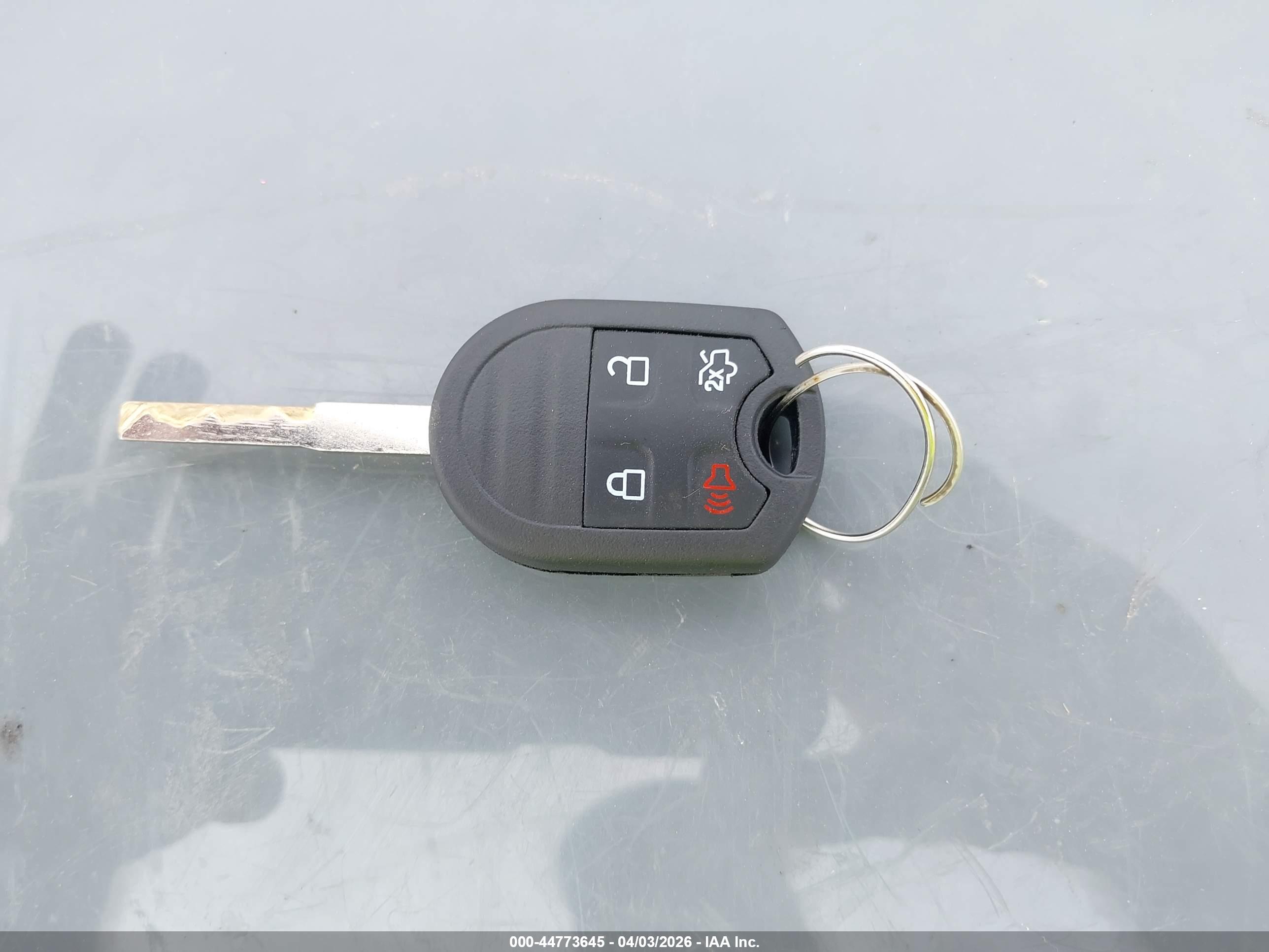 FORD FIESTA image 11