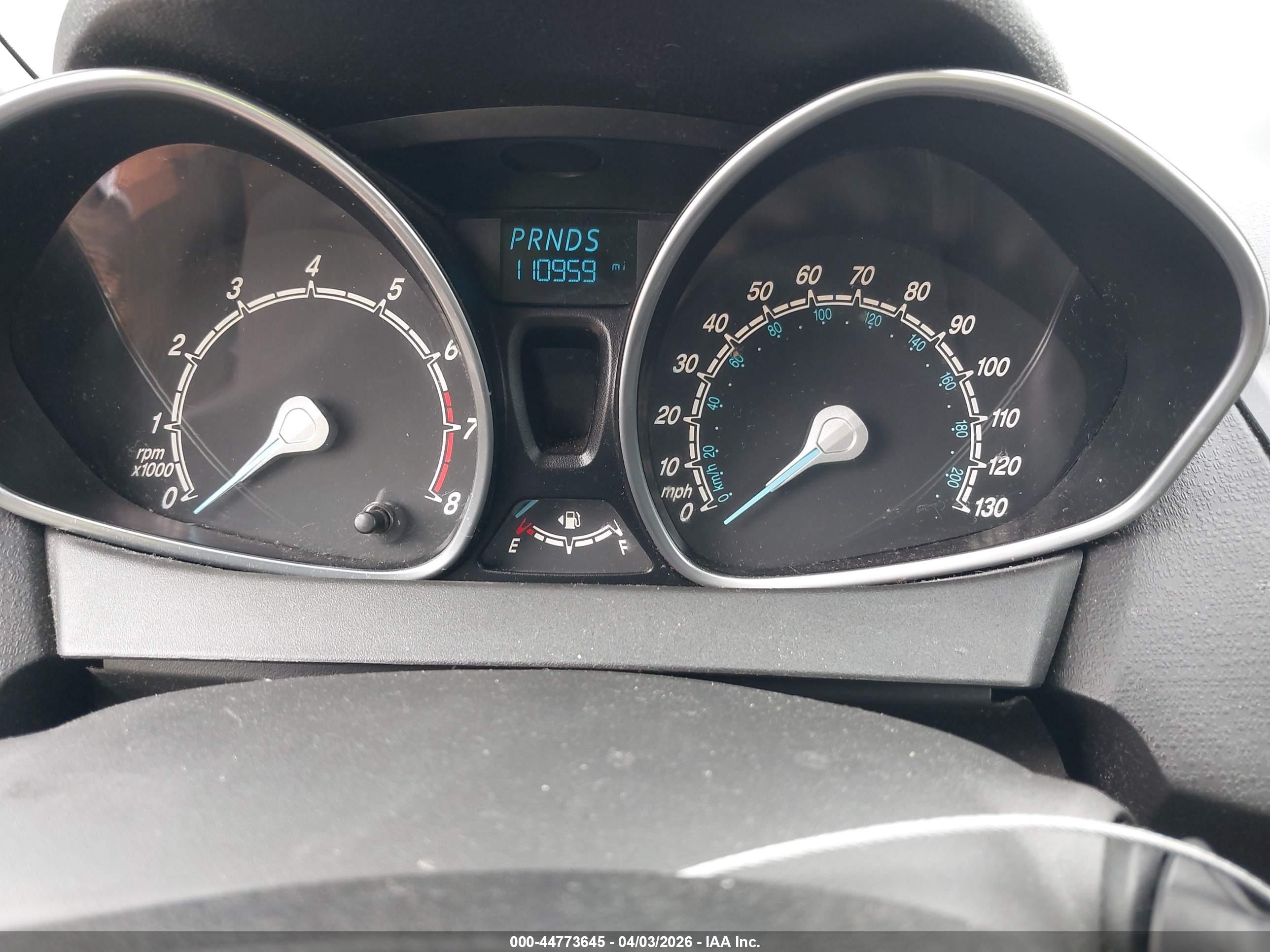 FORD FIESTA image 7