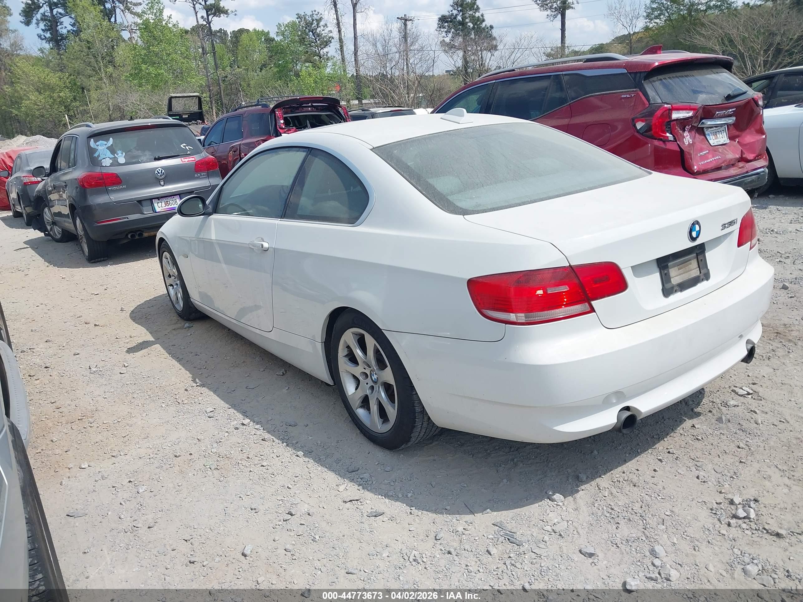 BMW 335I image 3