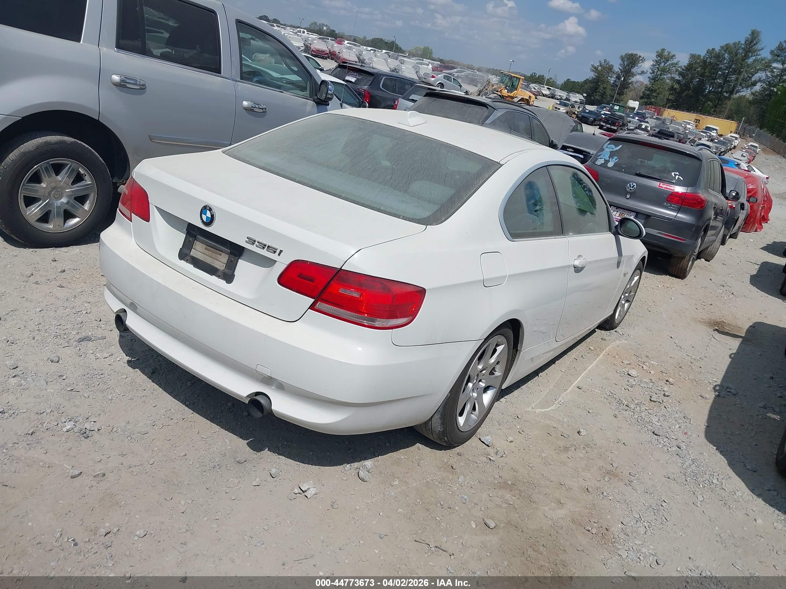BMW 335I image 4