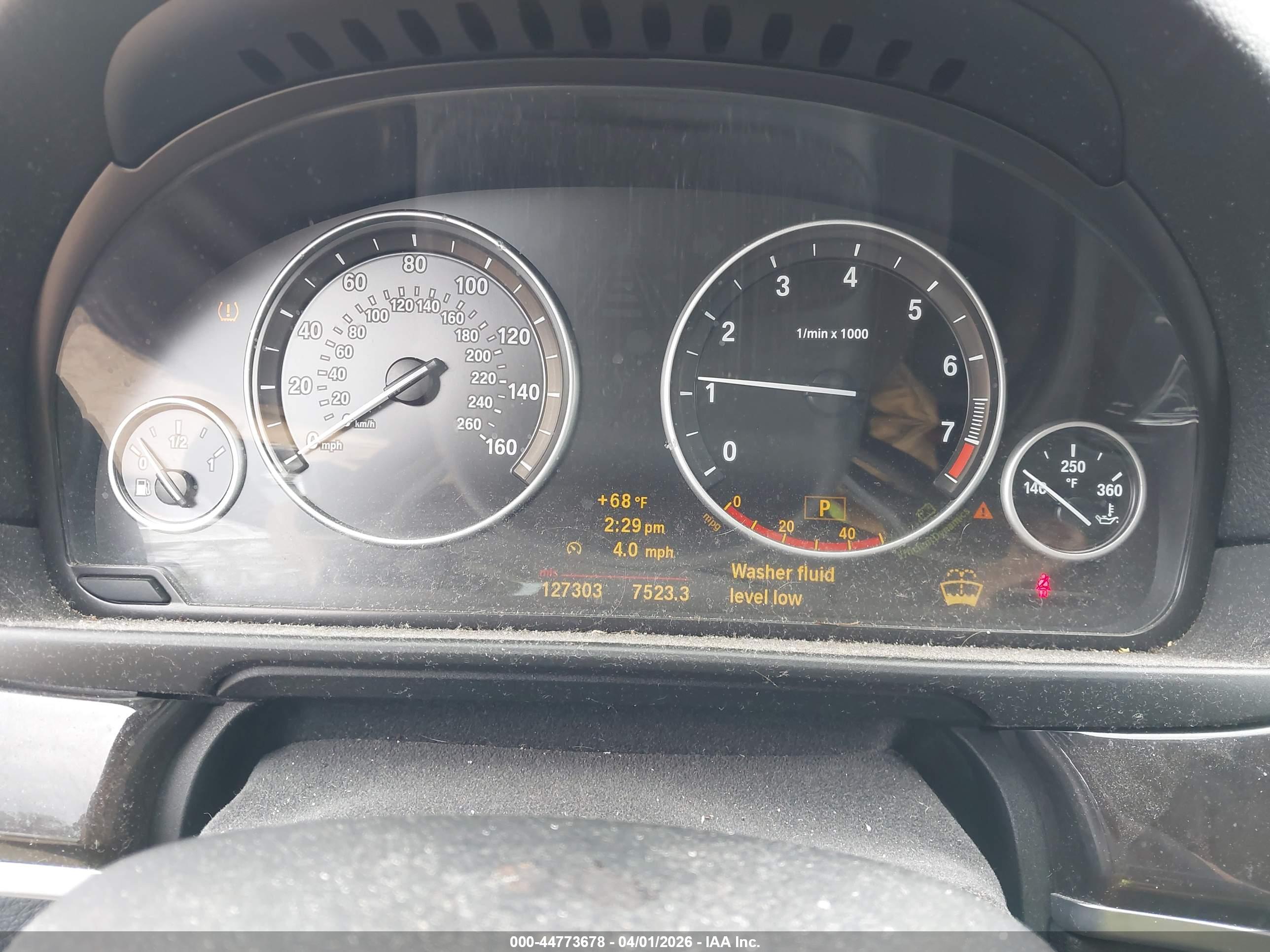 BMW 535I image 7
