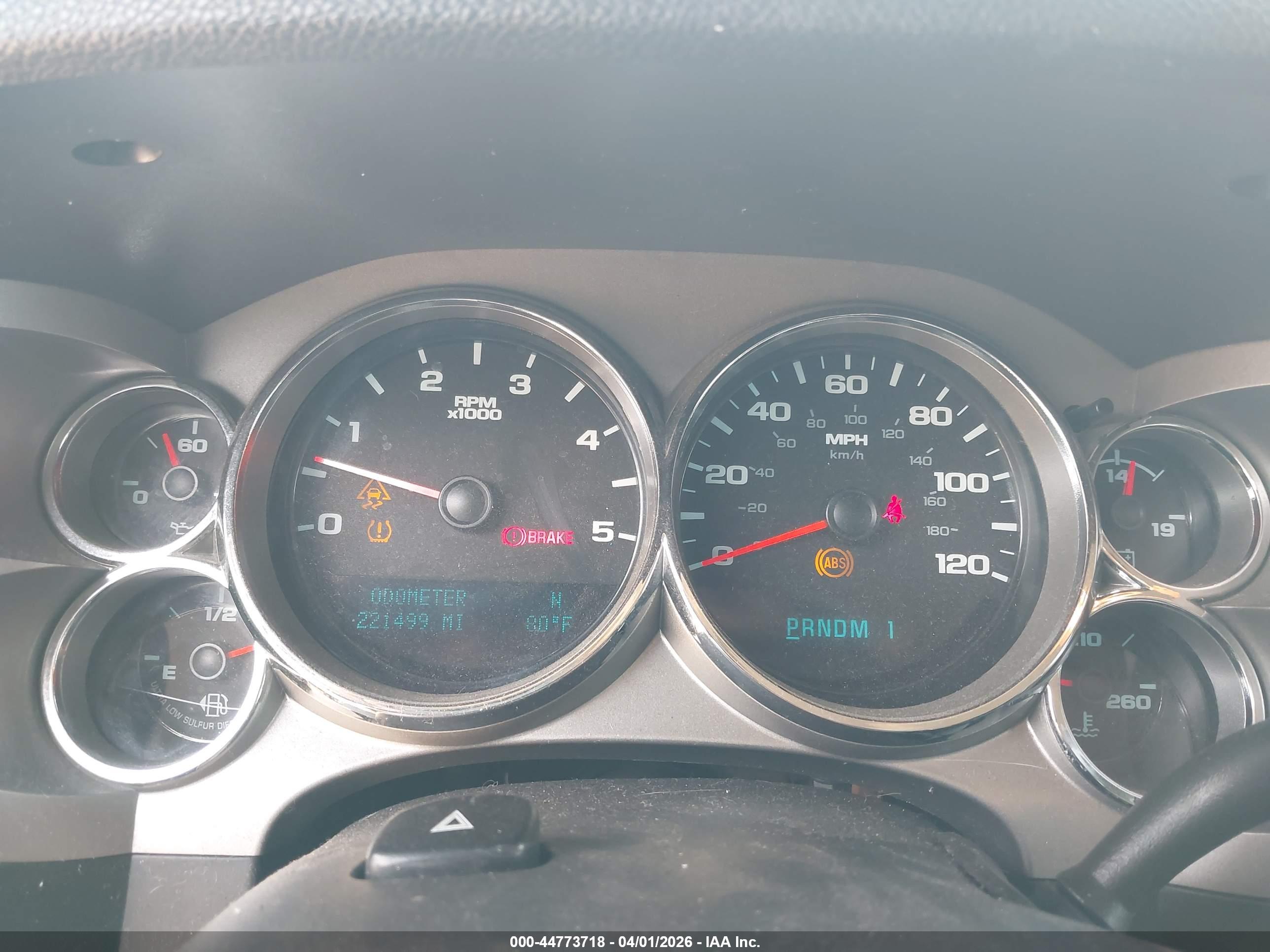 CHEVROLET SILVERADO image 7