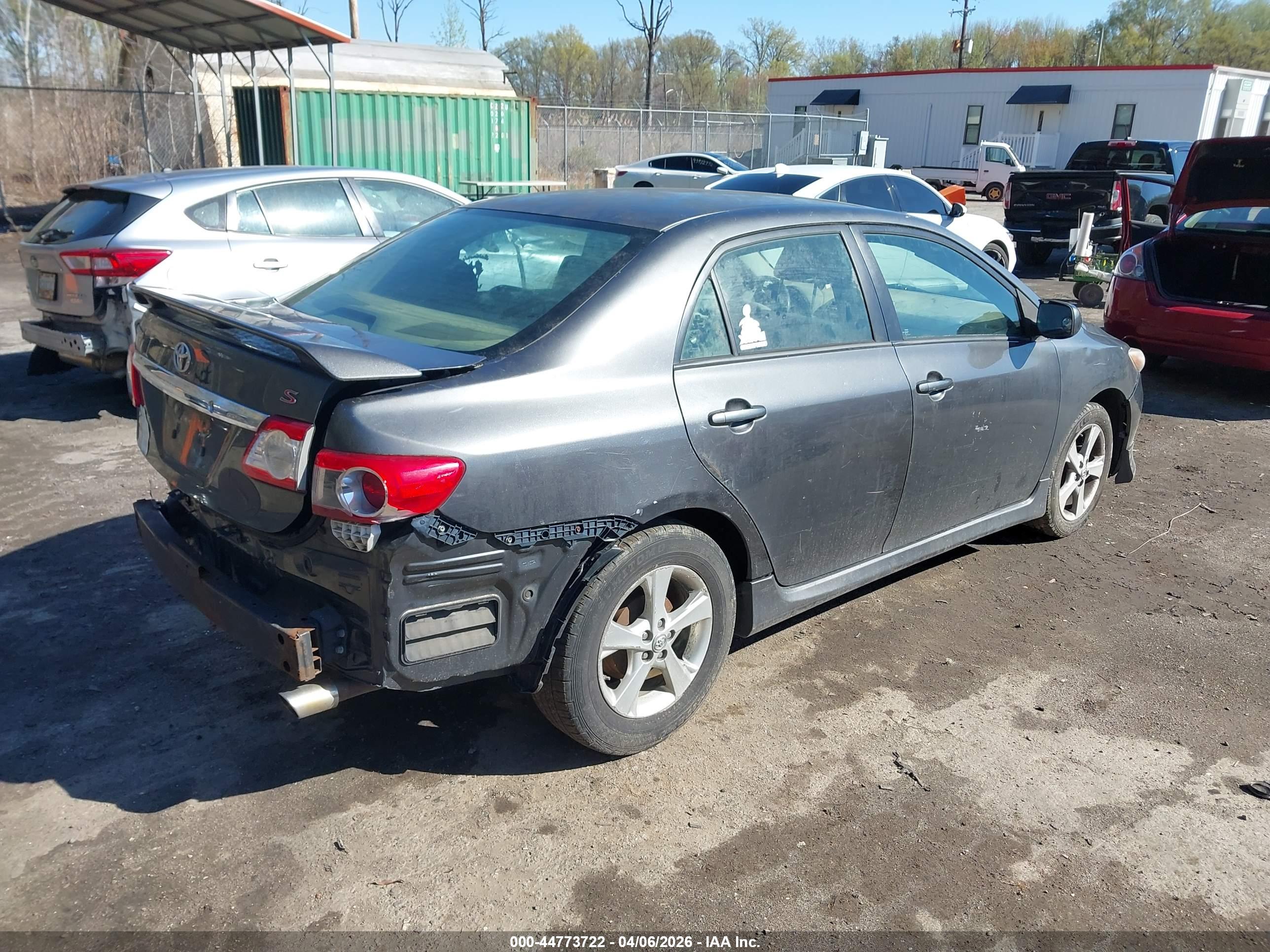 TOYOTA COROLLA image 4