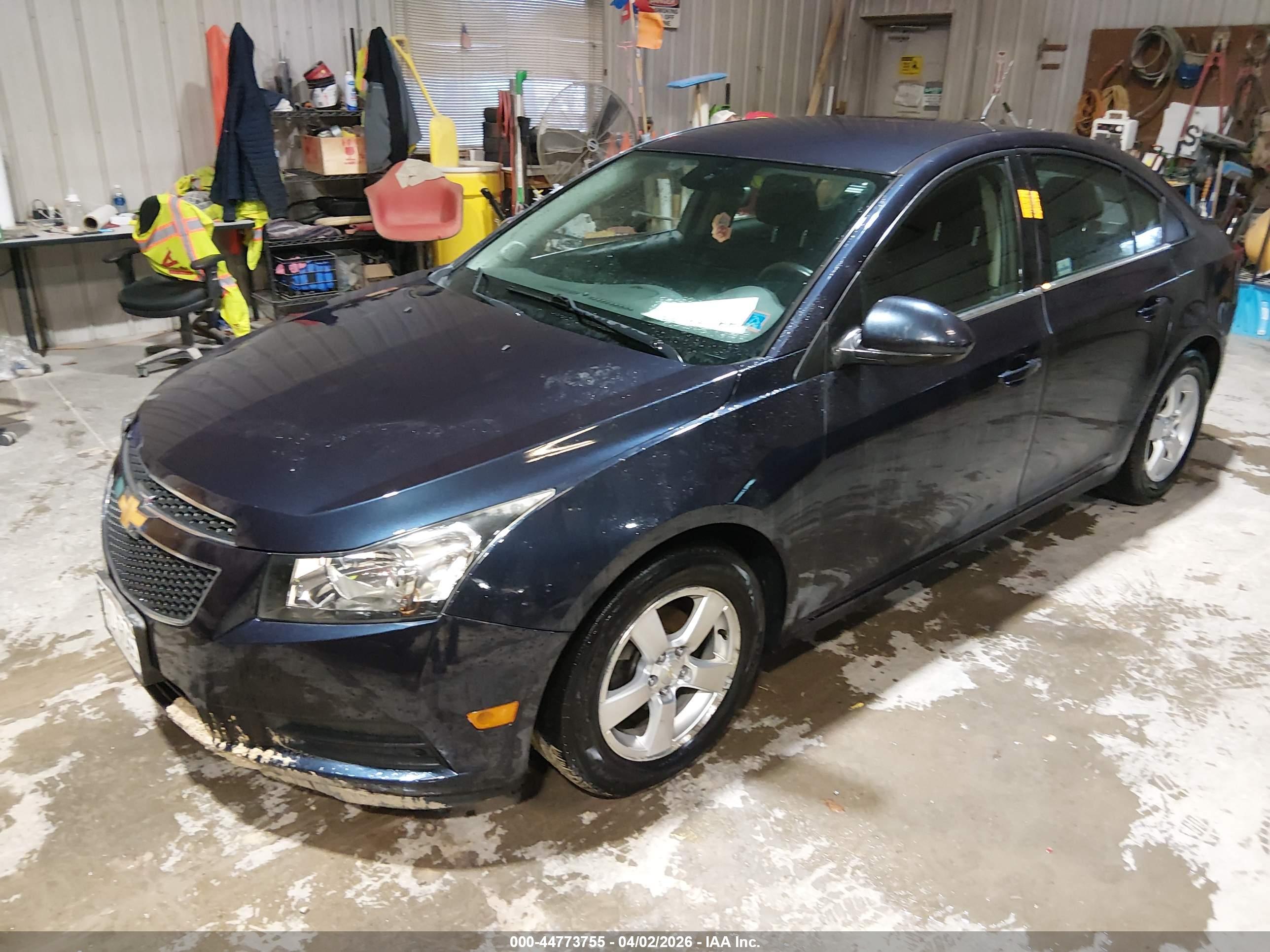 CHEVROLET CRUZE image 2