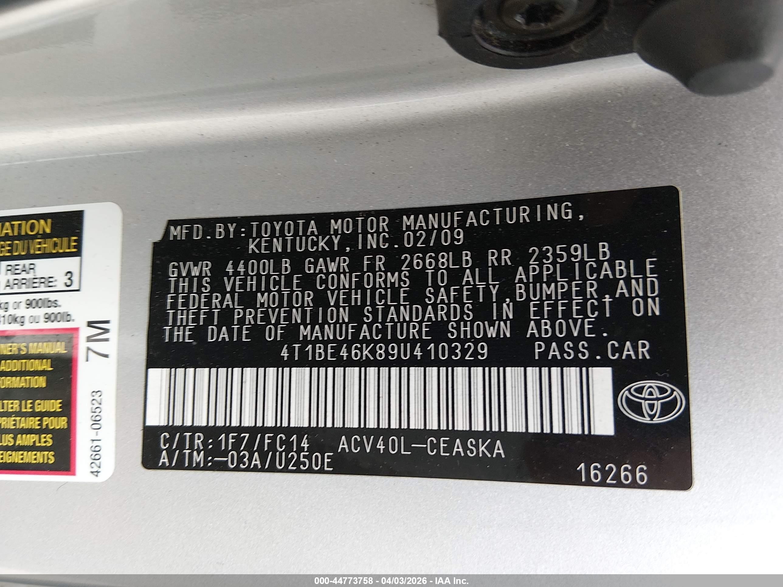 TOYOTA CAMRY image 9