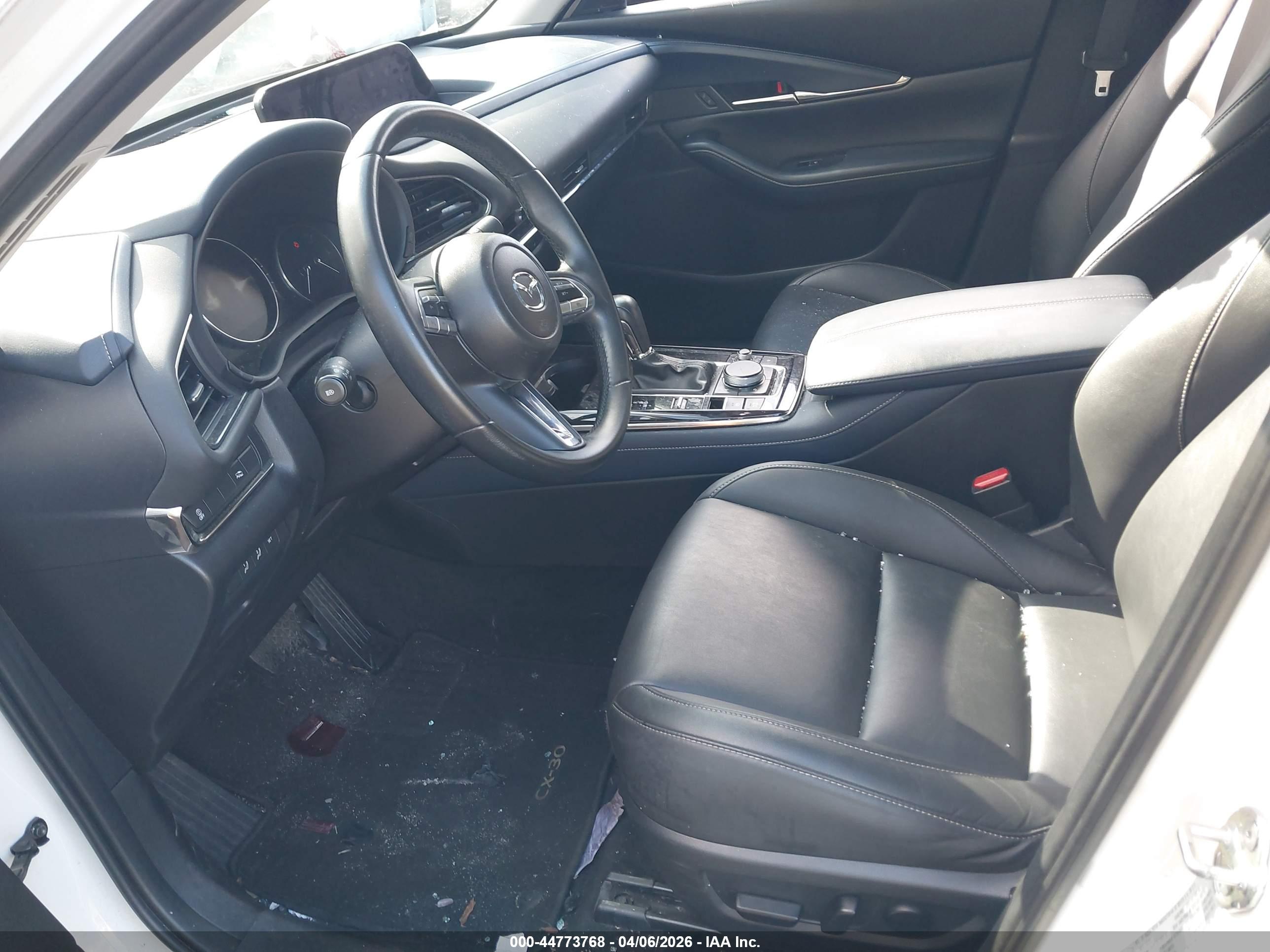 MAZDA CX-30 image 5