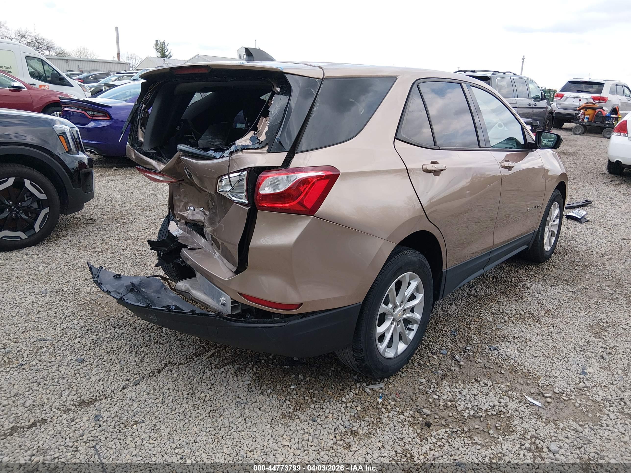 CHEVROLET EQUINOX image 4