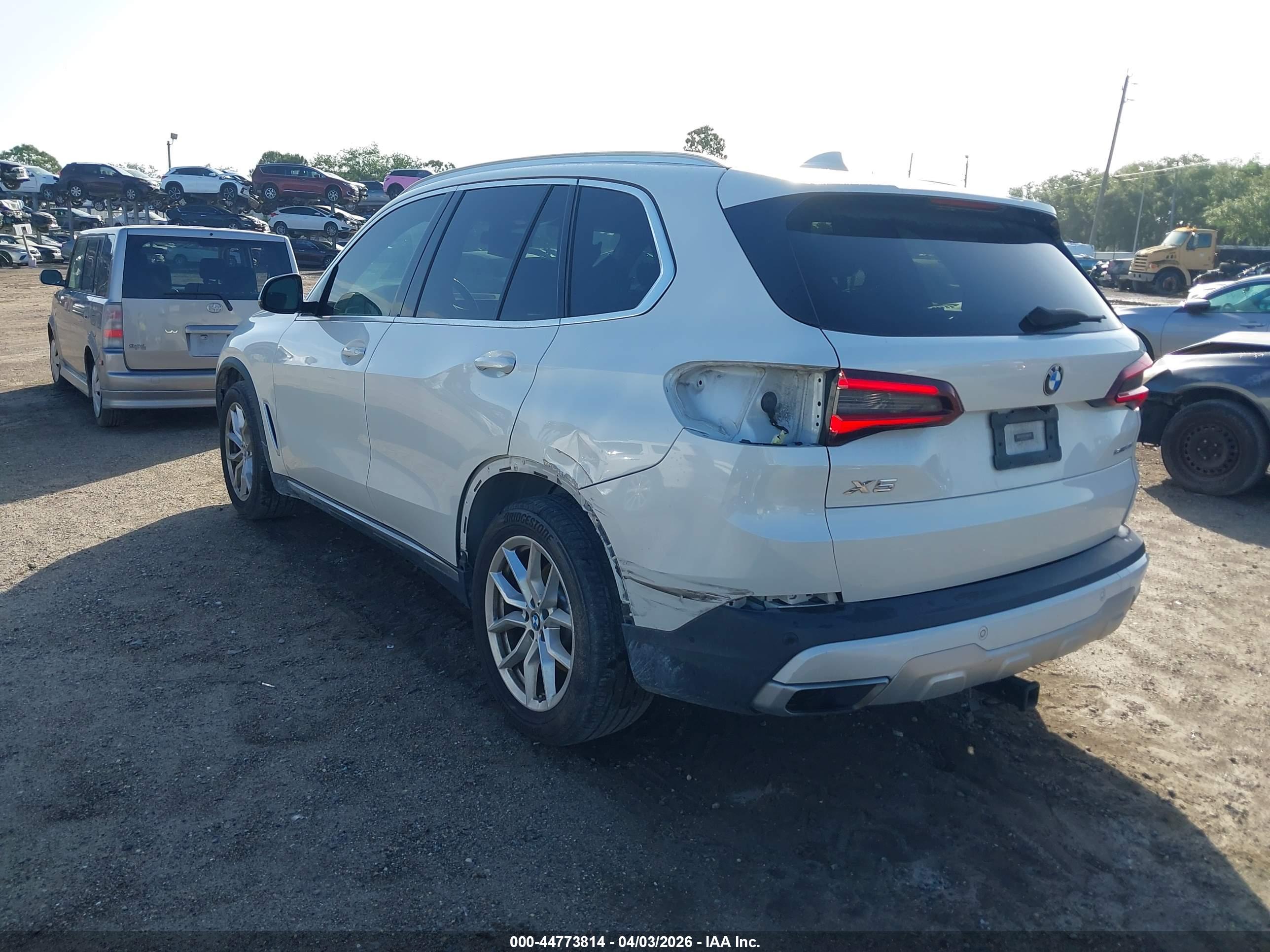 BMW X5 image 3