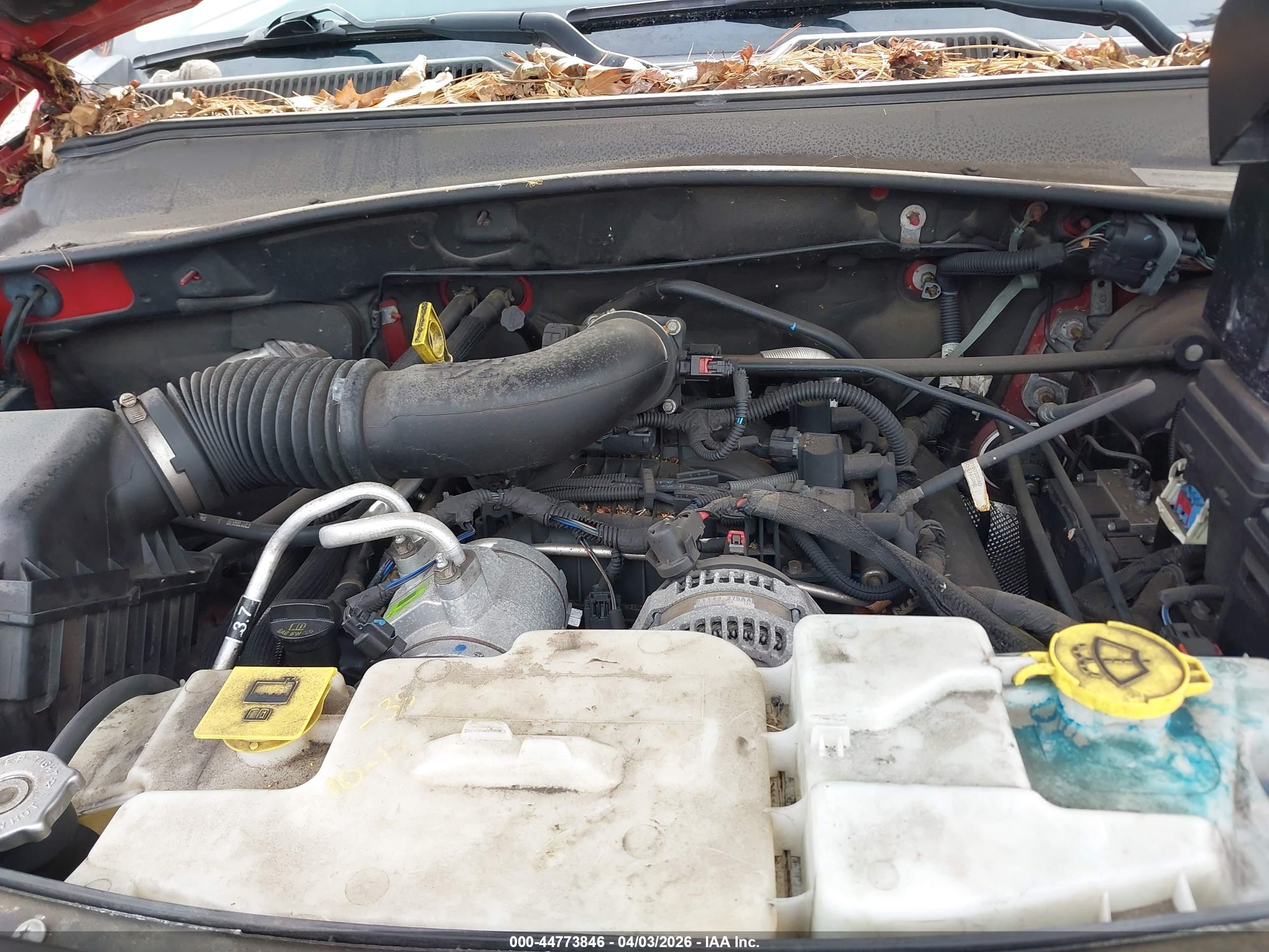 DODGE NITRO image 10