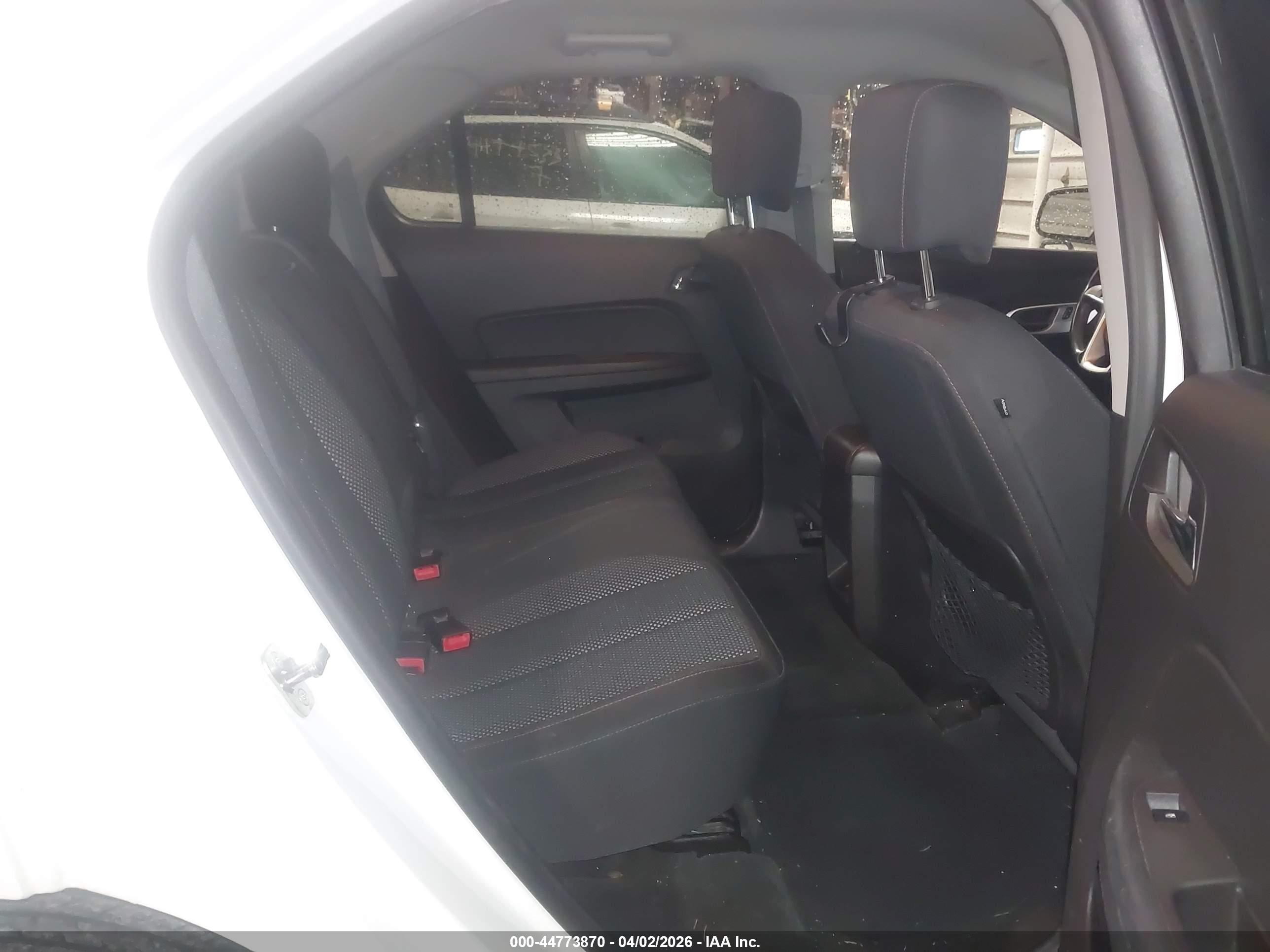 CHEVROLET EQUINOX image 8