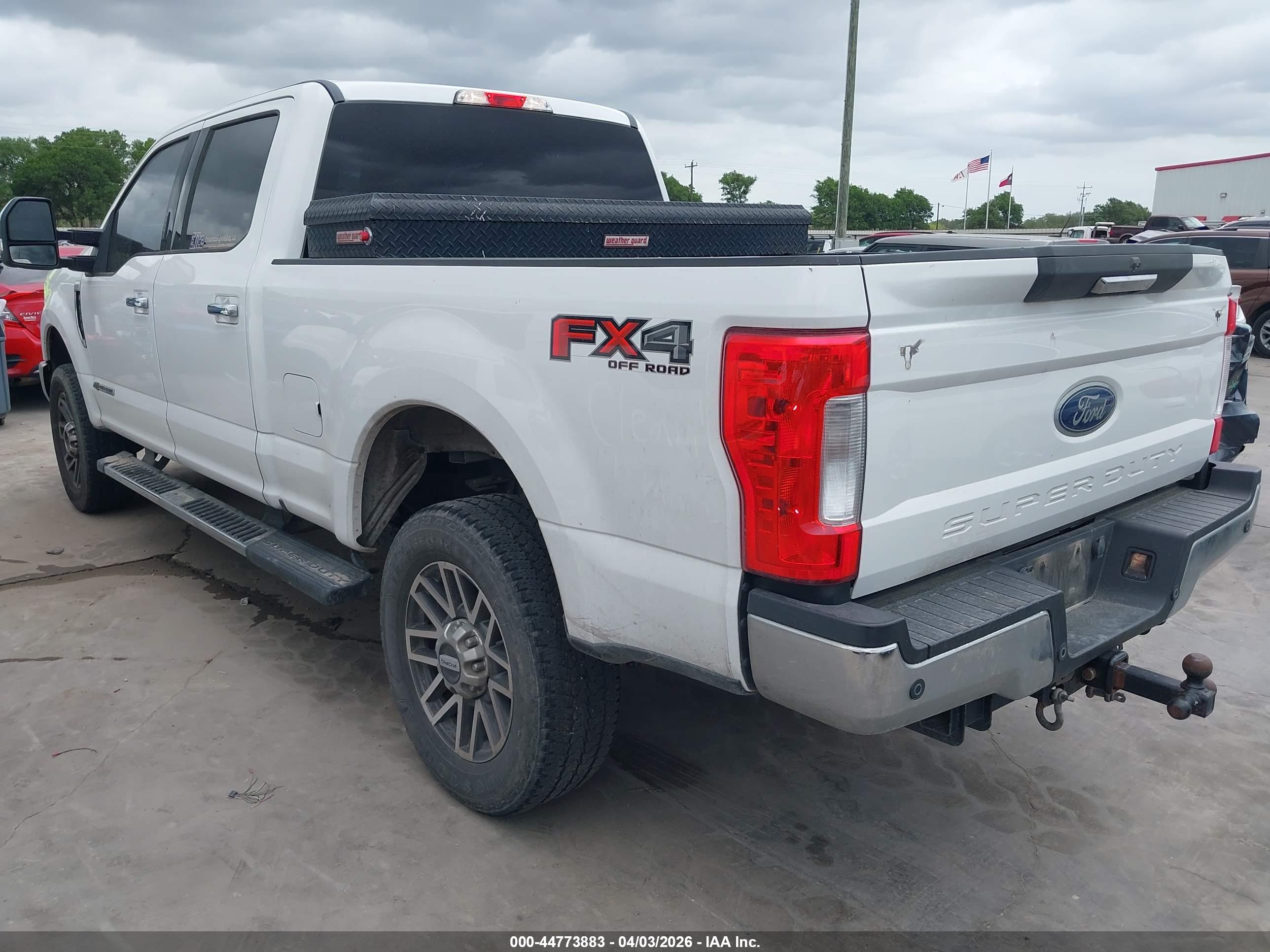 FORD F-250 image 3