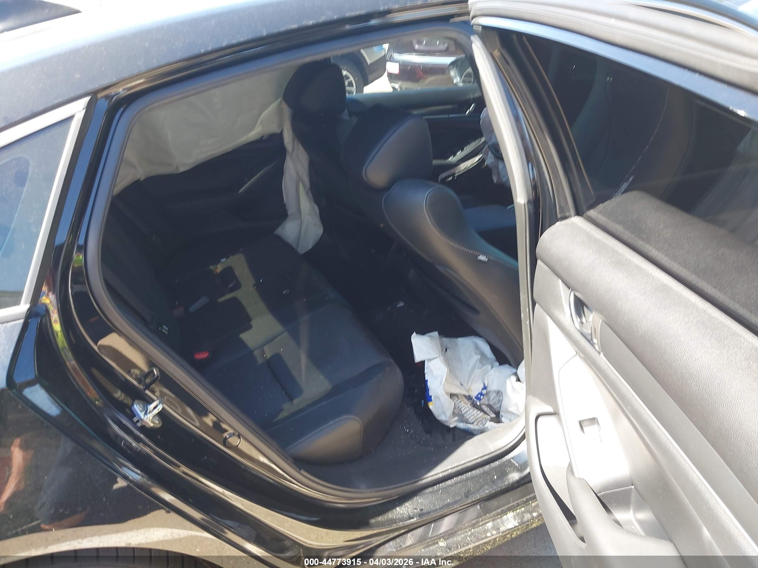 HONDA ACCORD image 8