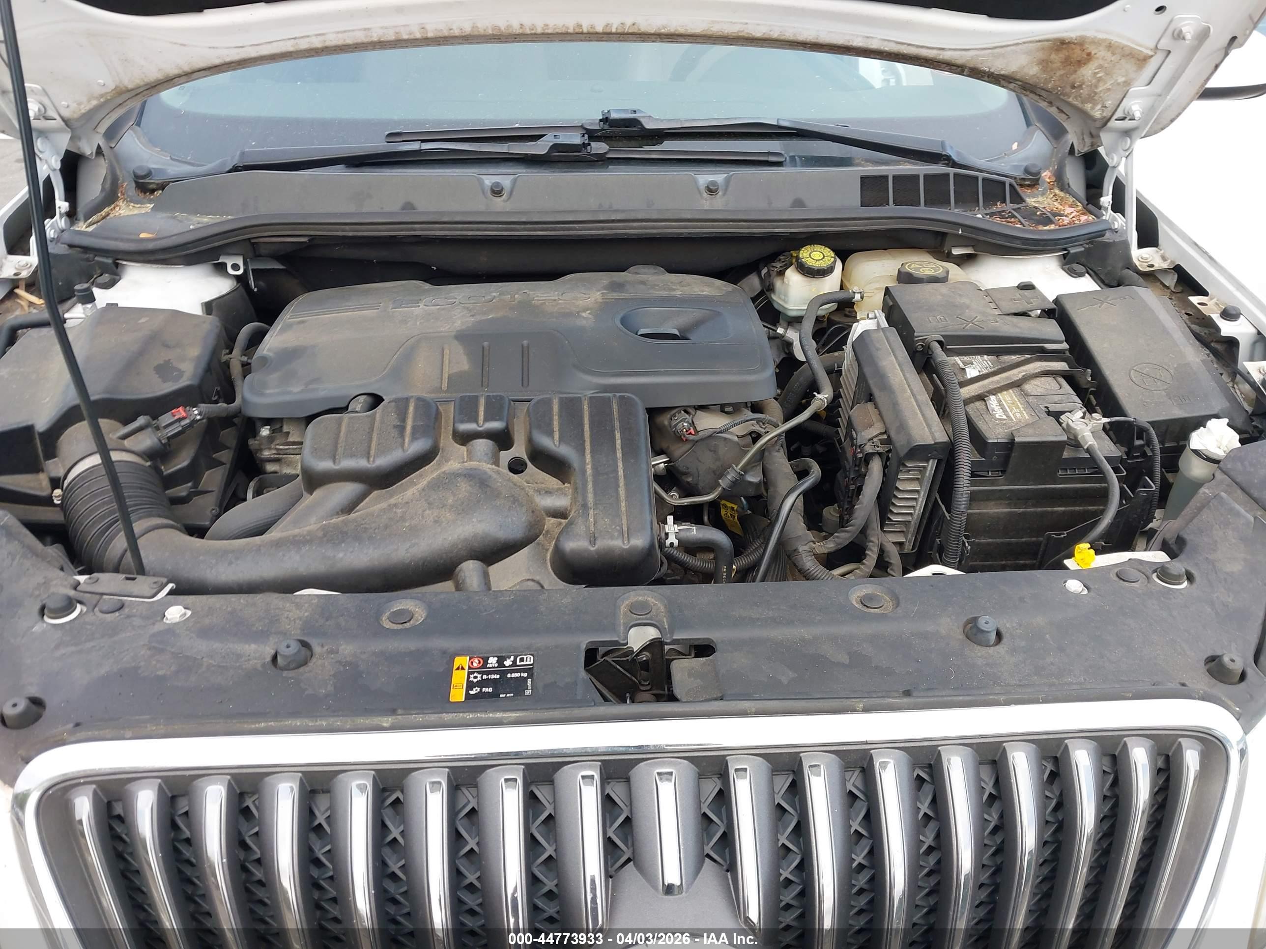 BUICK VERANO image 10