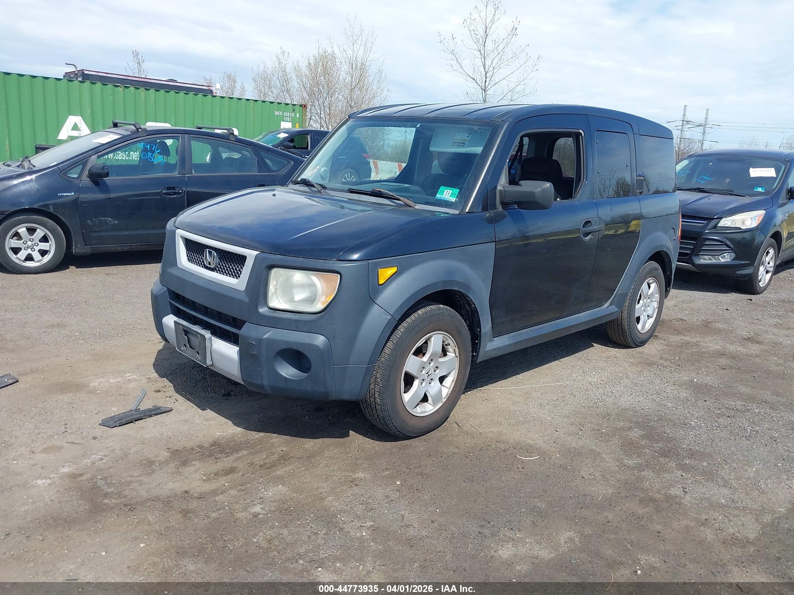 HONDA ELEMENT image 2