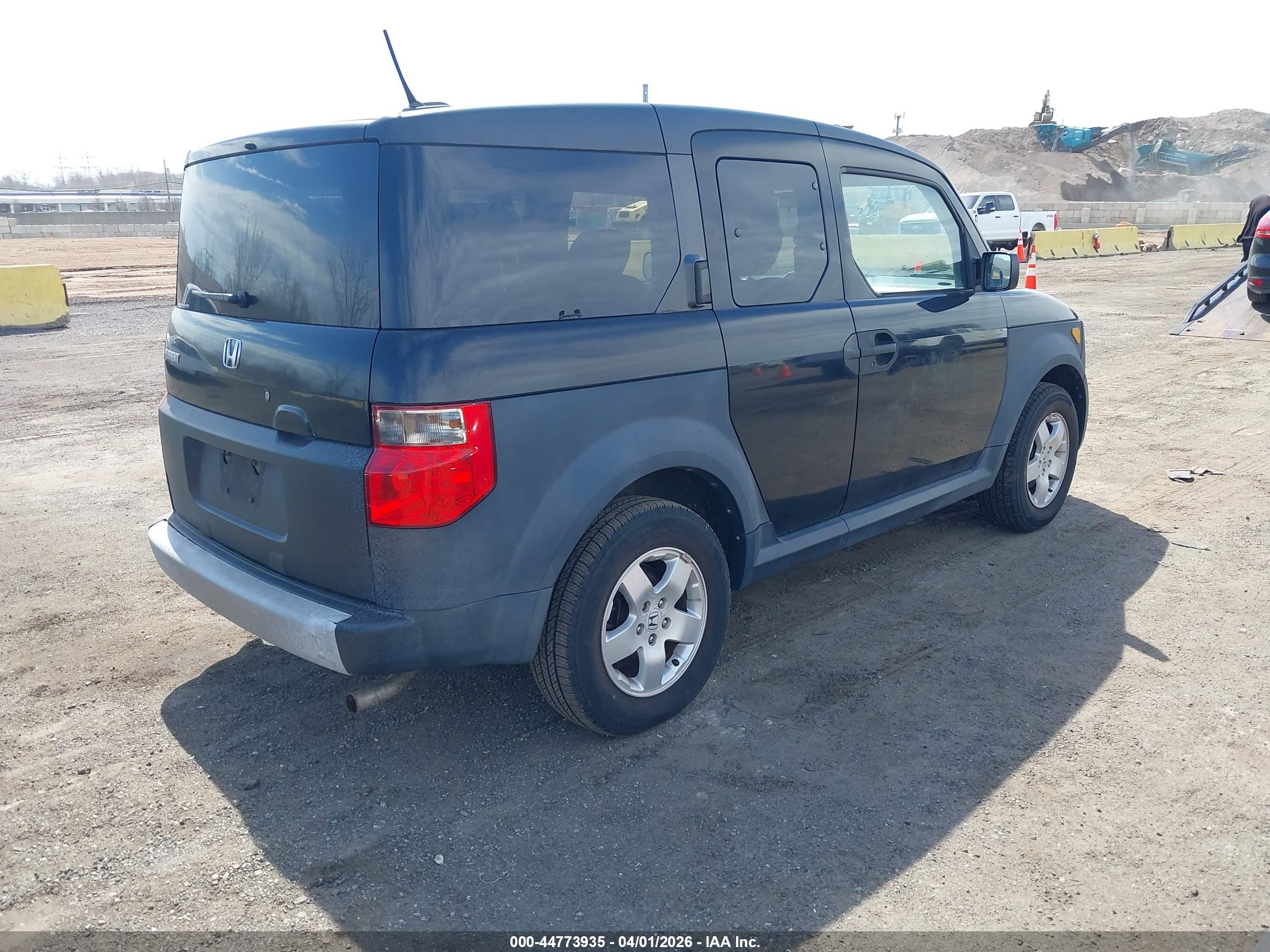 HONDA ELEMENT image 4
