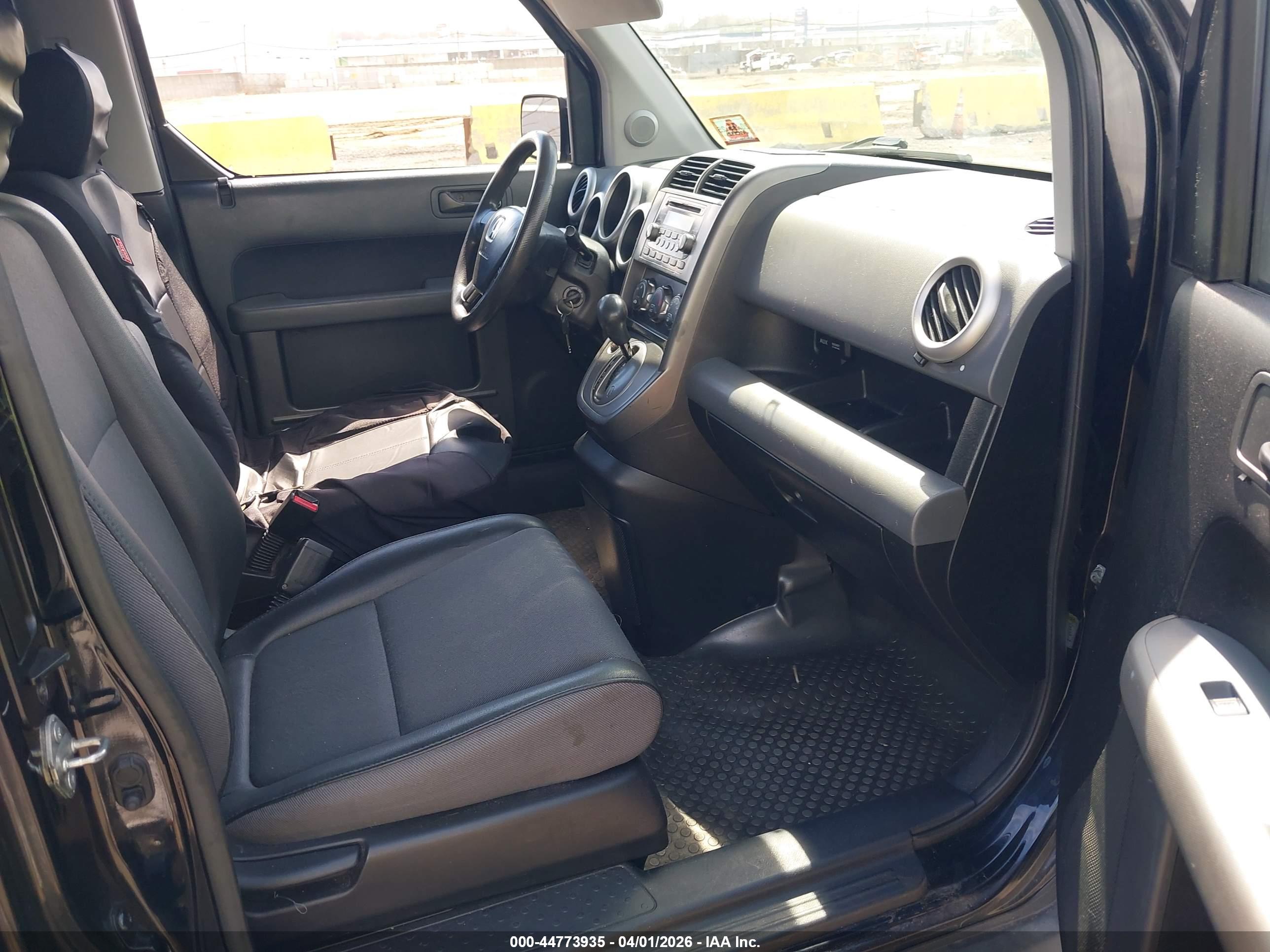 HONDA ELEMENT image 5