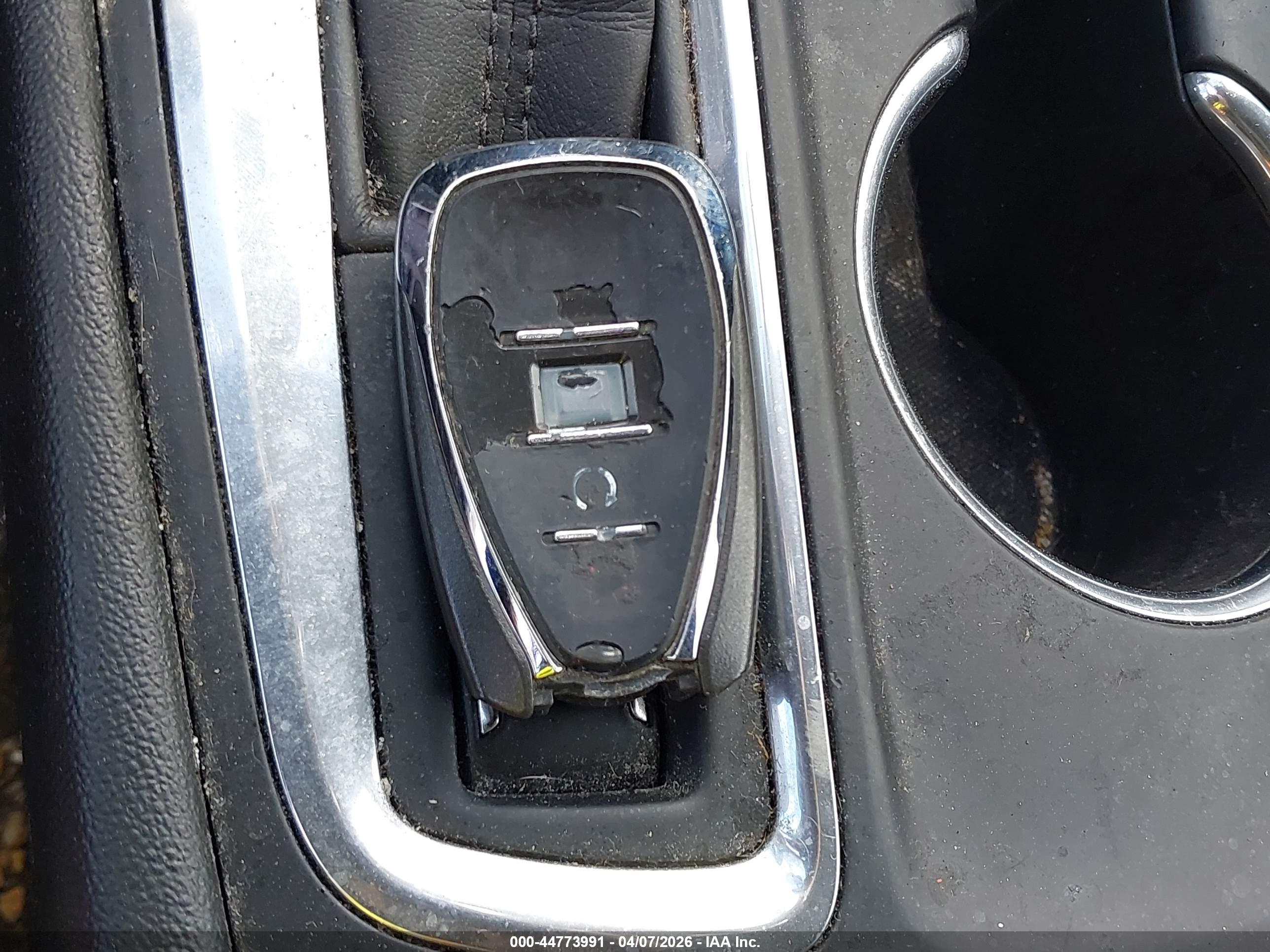 CHEVROLET EQUINOX image 11