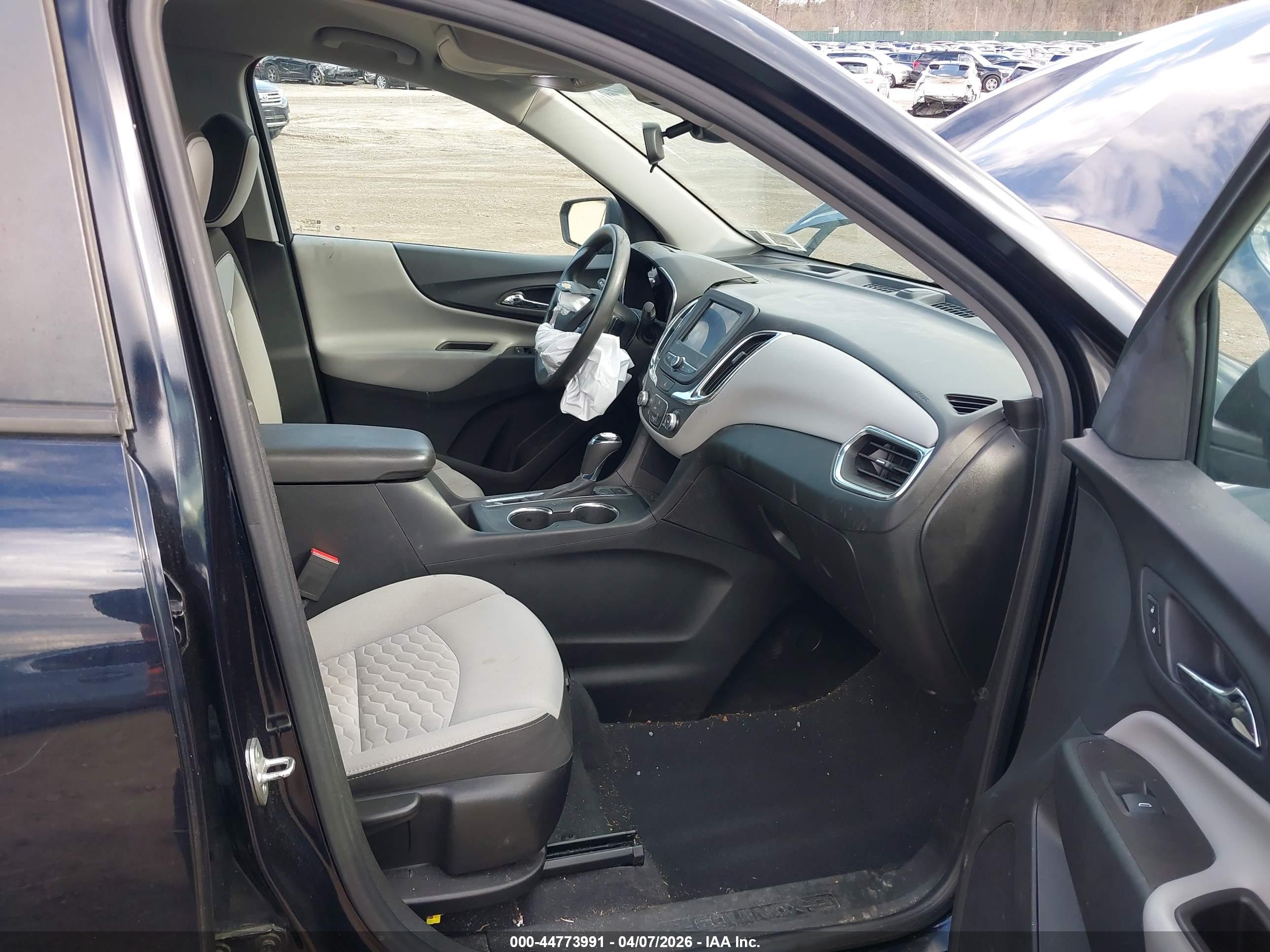 CHEVROLET EQUINOX image 5