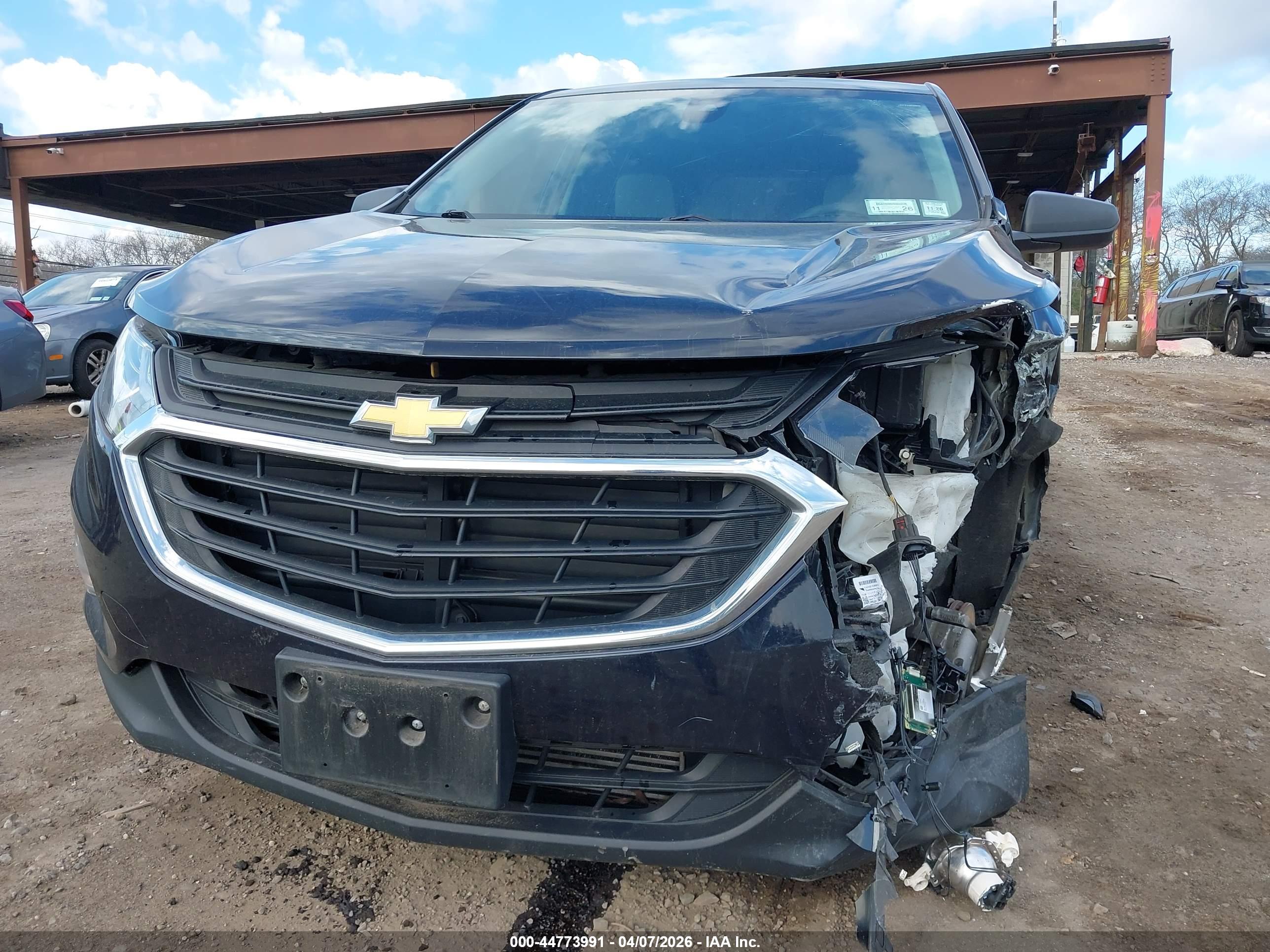 CHEVROLET EQUINOX image 6