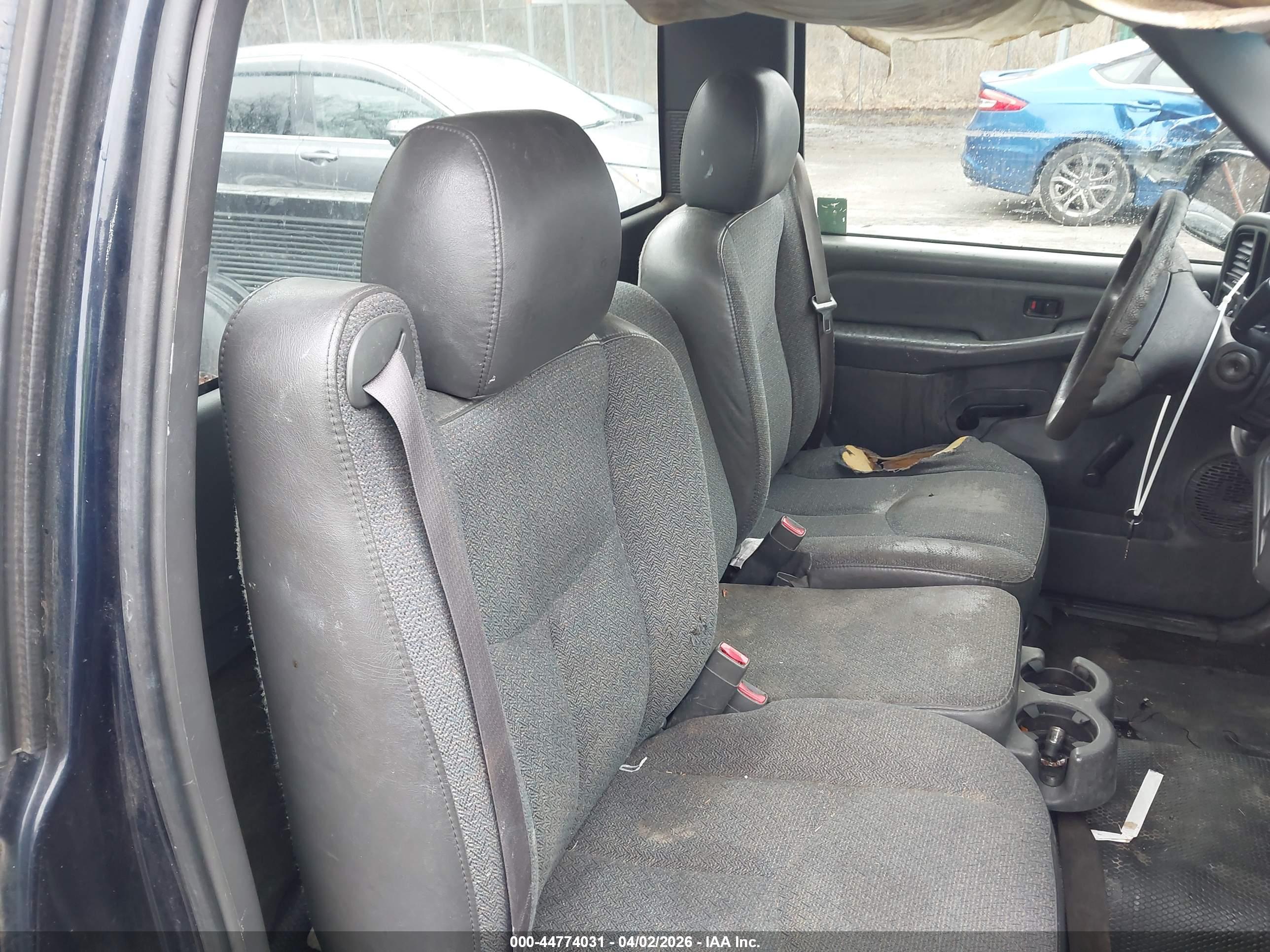 GMC SIERRA image 8