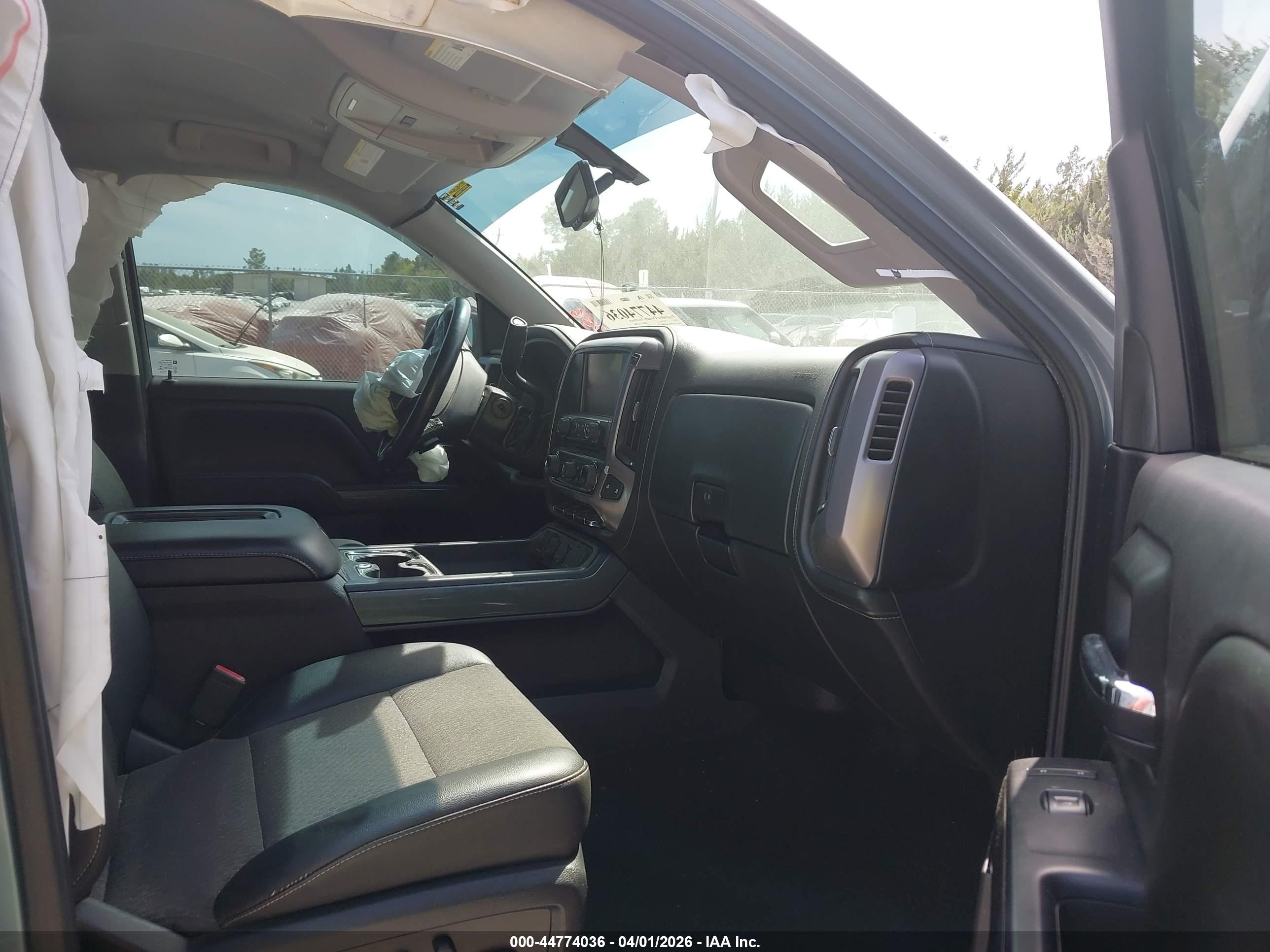 GMC SIERRA image 5