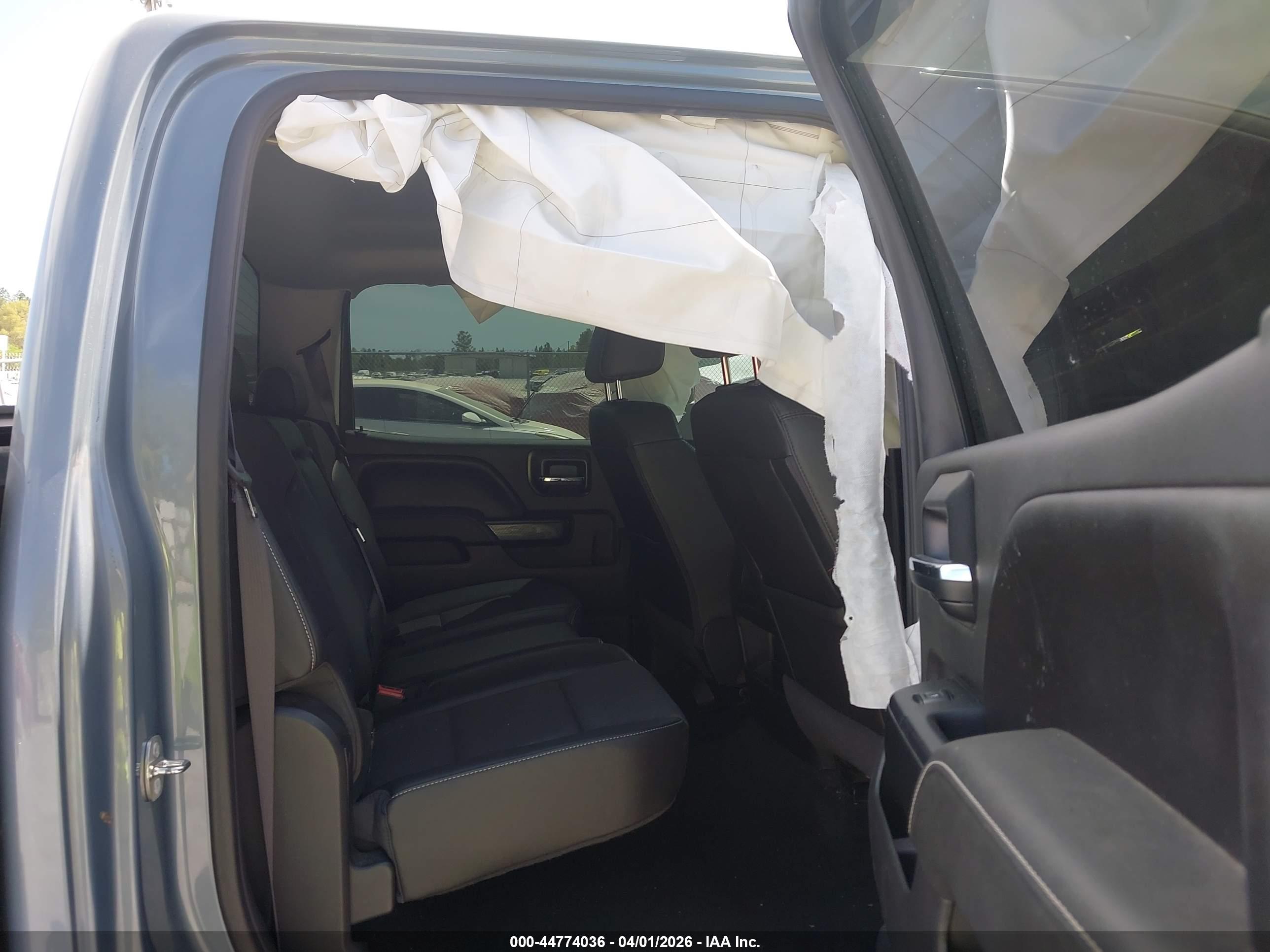 GMC SIERRA image 8