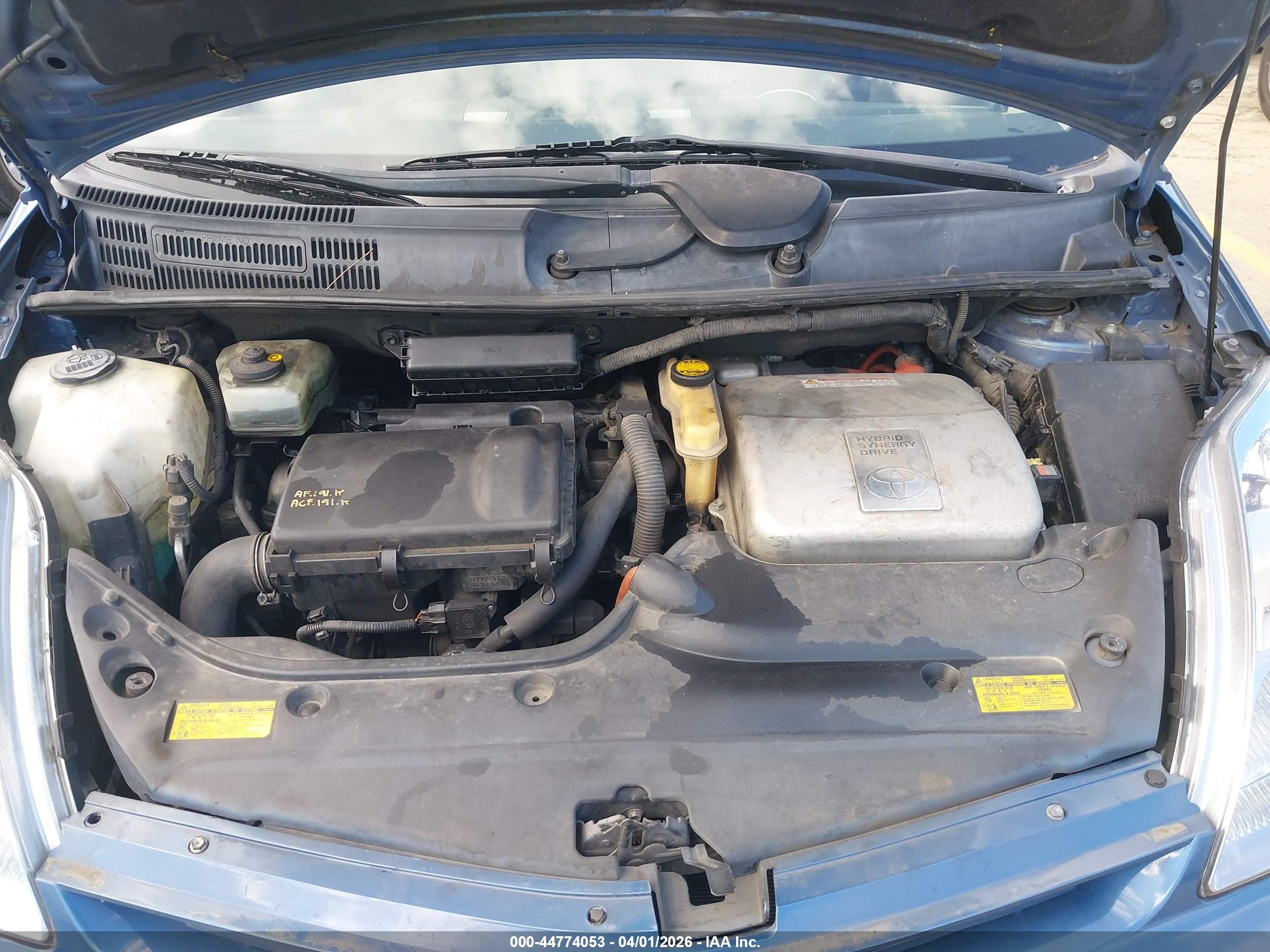 TOYOTA PRIUS image 10