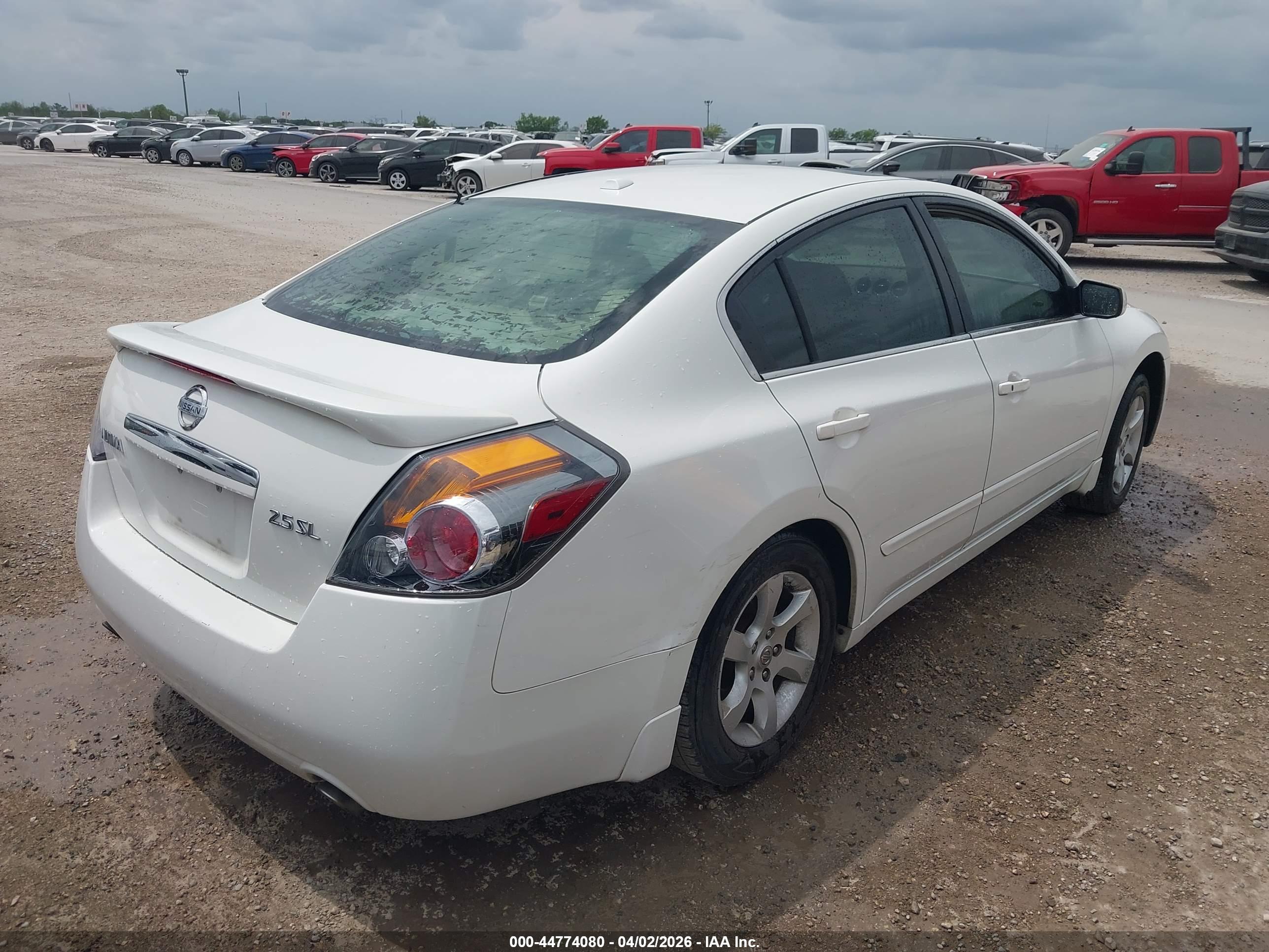 NISSAN ALTIMA image 4