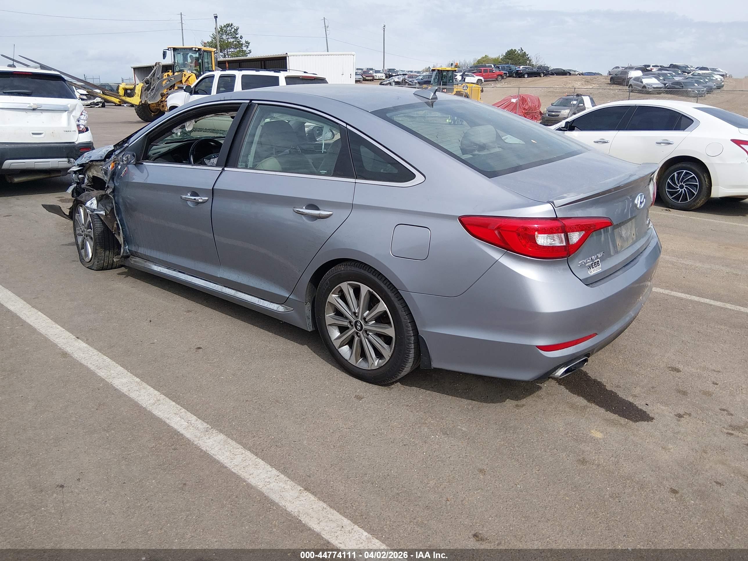 HYUNDAI SONATA image 3