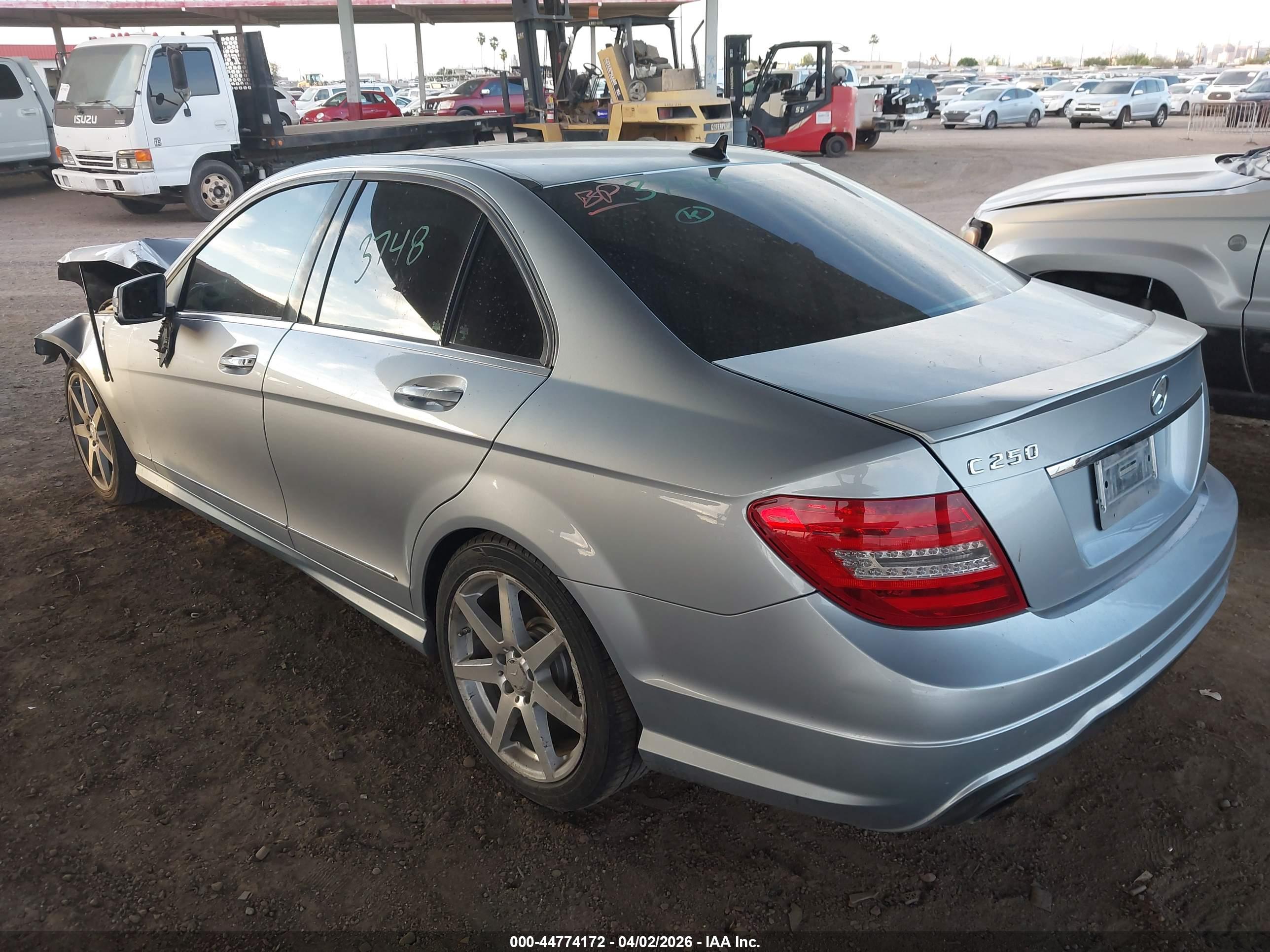 MERCEDES-BENZ C image 3