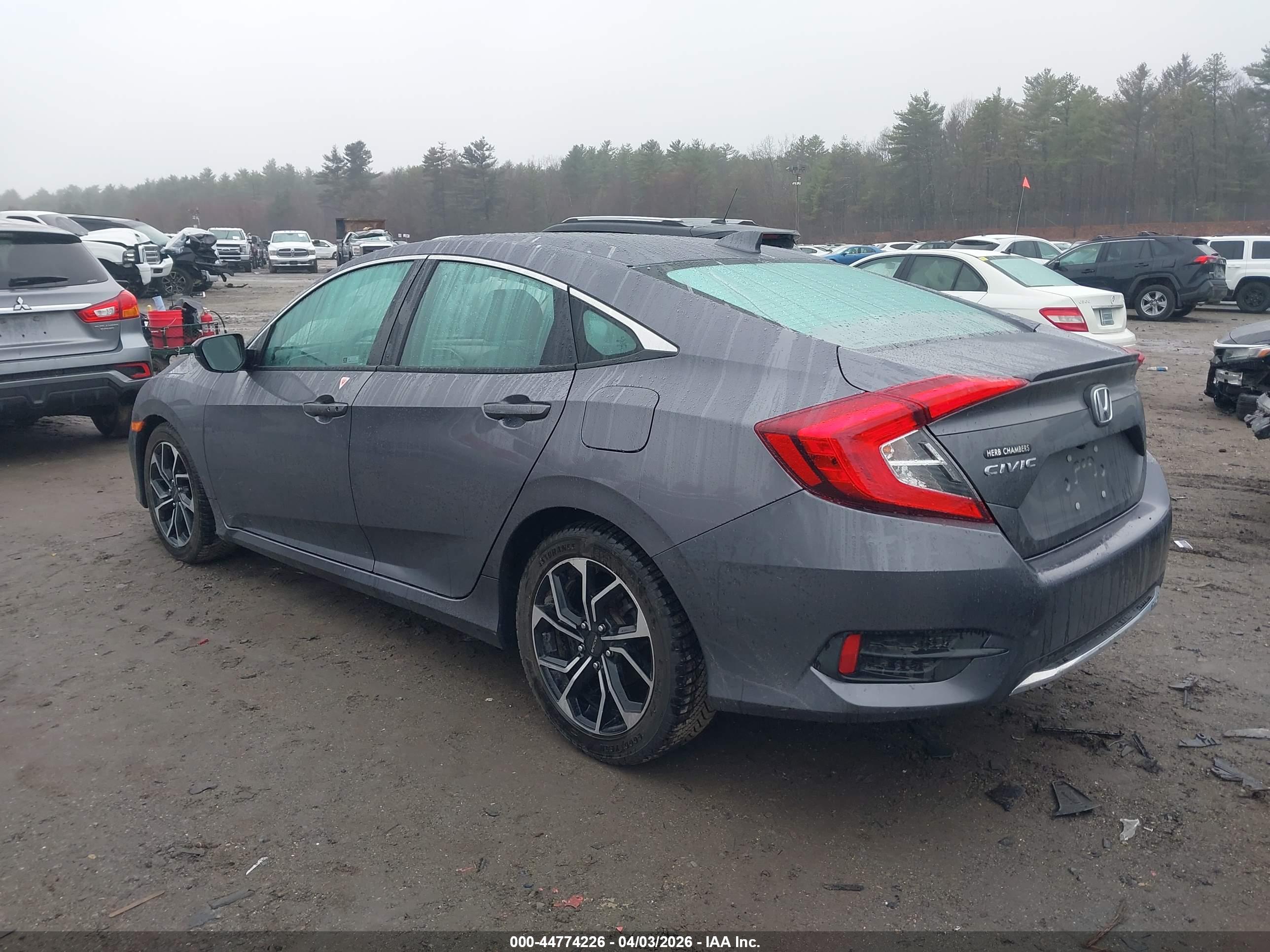 HONDA CIVIC image 3